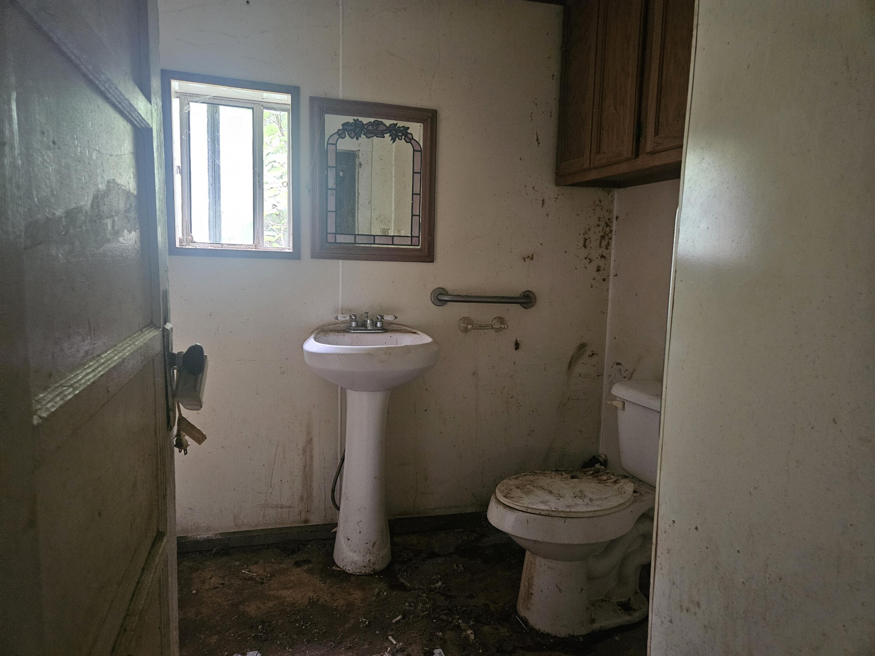 17882 3rd Street Property Photo 14