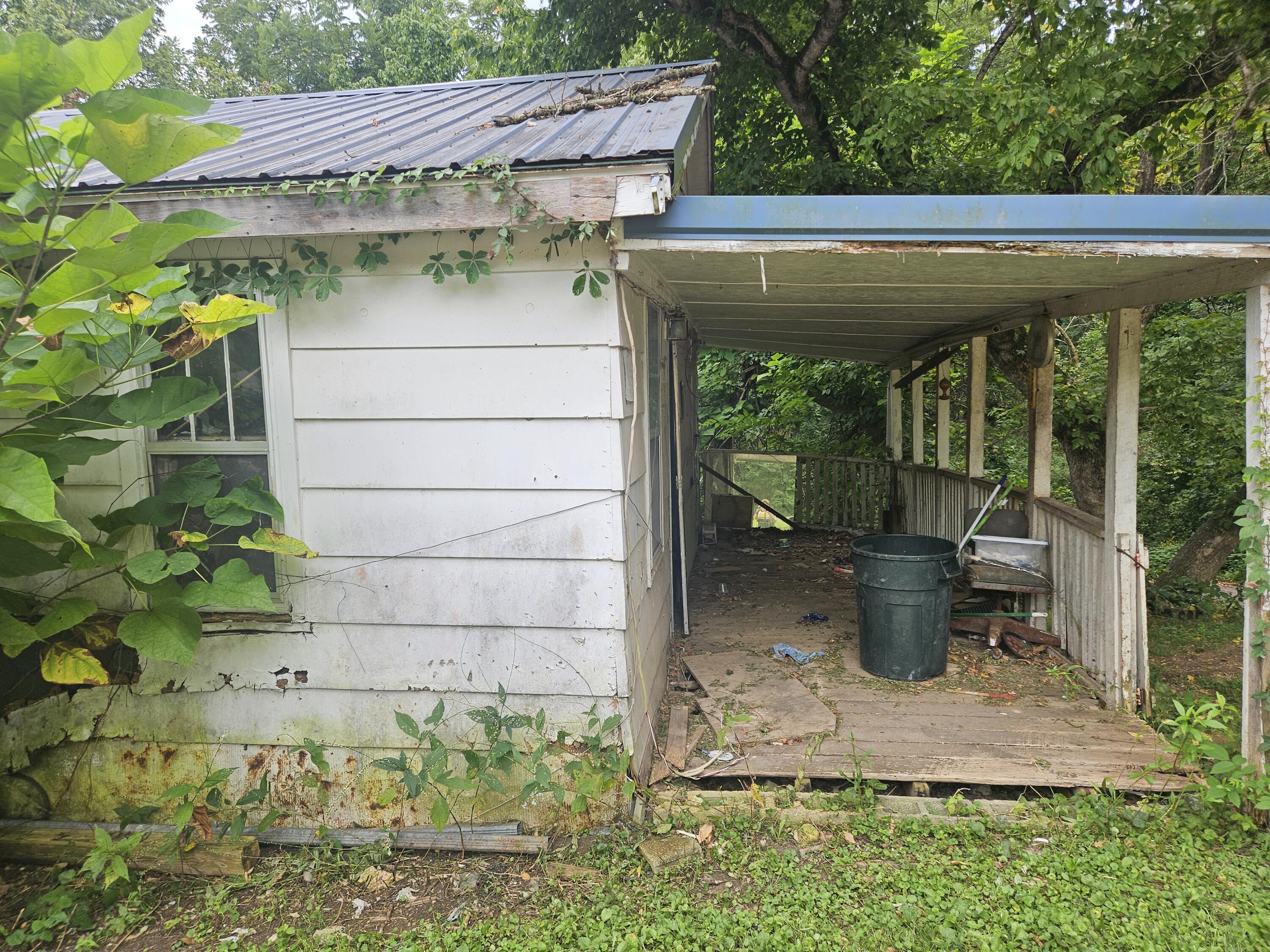 17882 3rd Street Property Photo 19