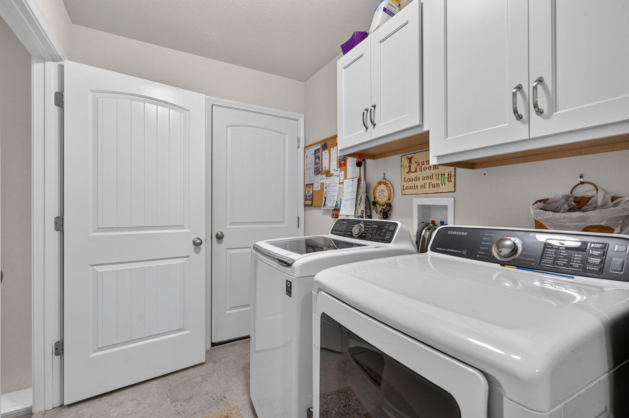 200 North Point Court Property Photo 20