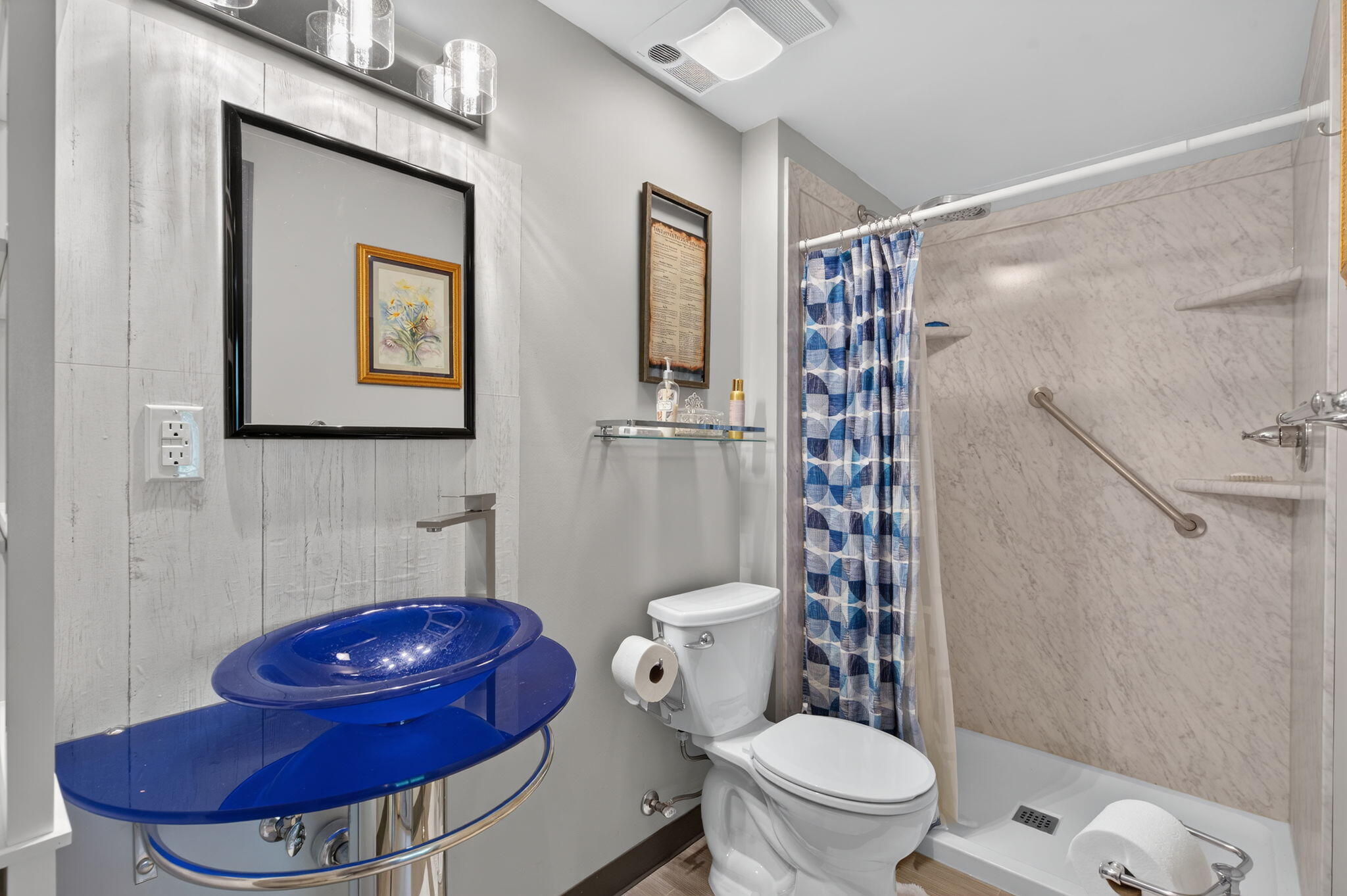 200 North Point Court Property Photo 22