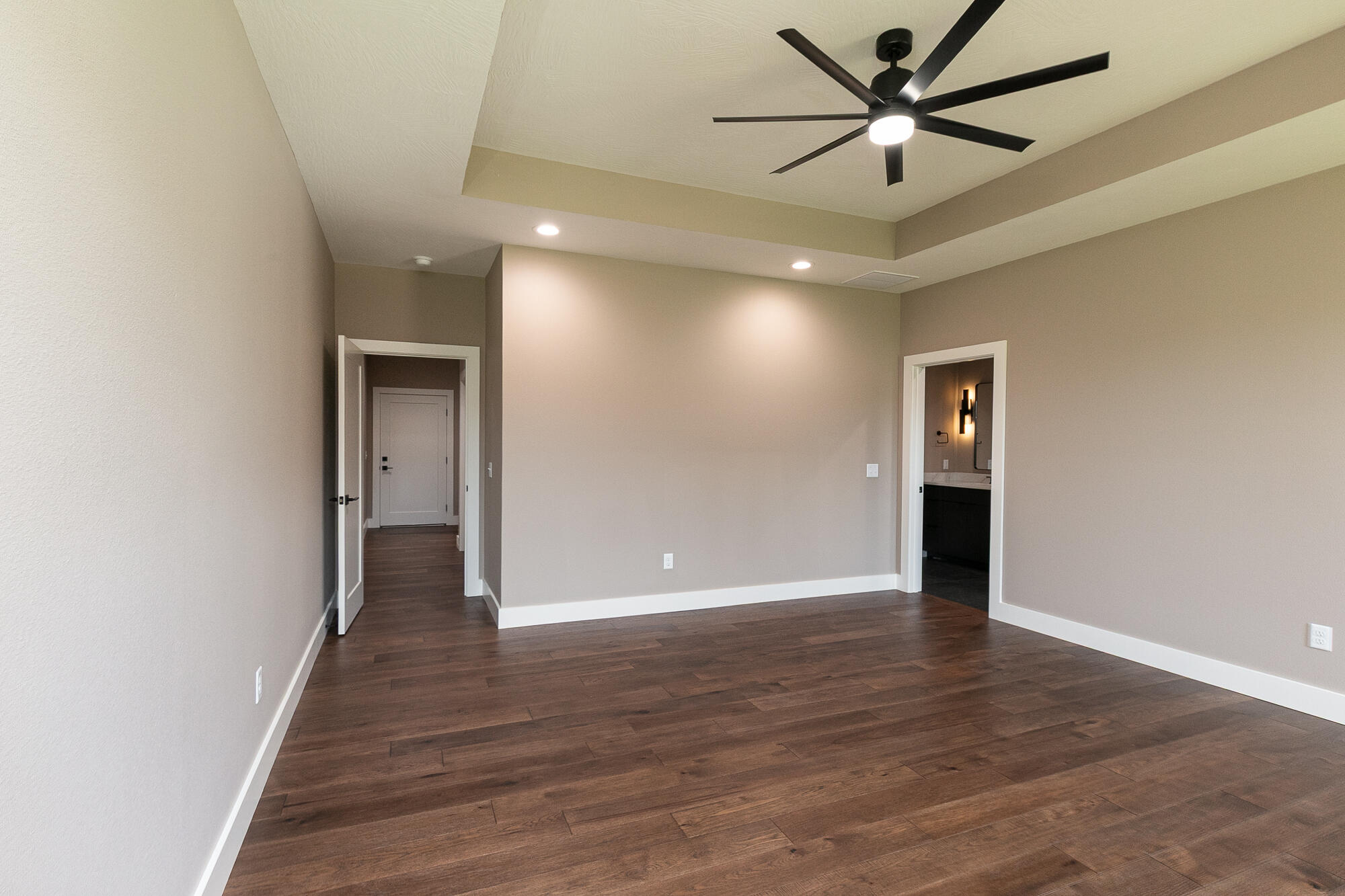 2038 North Silver Charm Avenue Property Photo 20