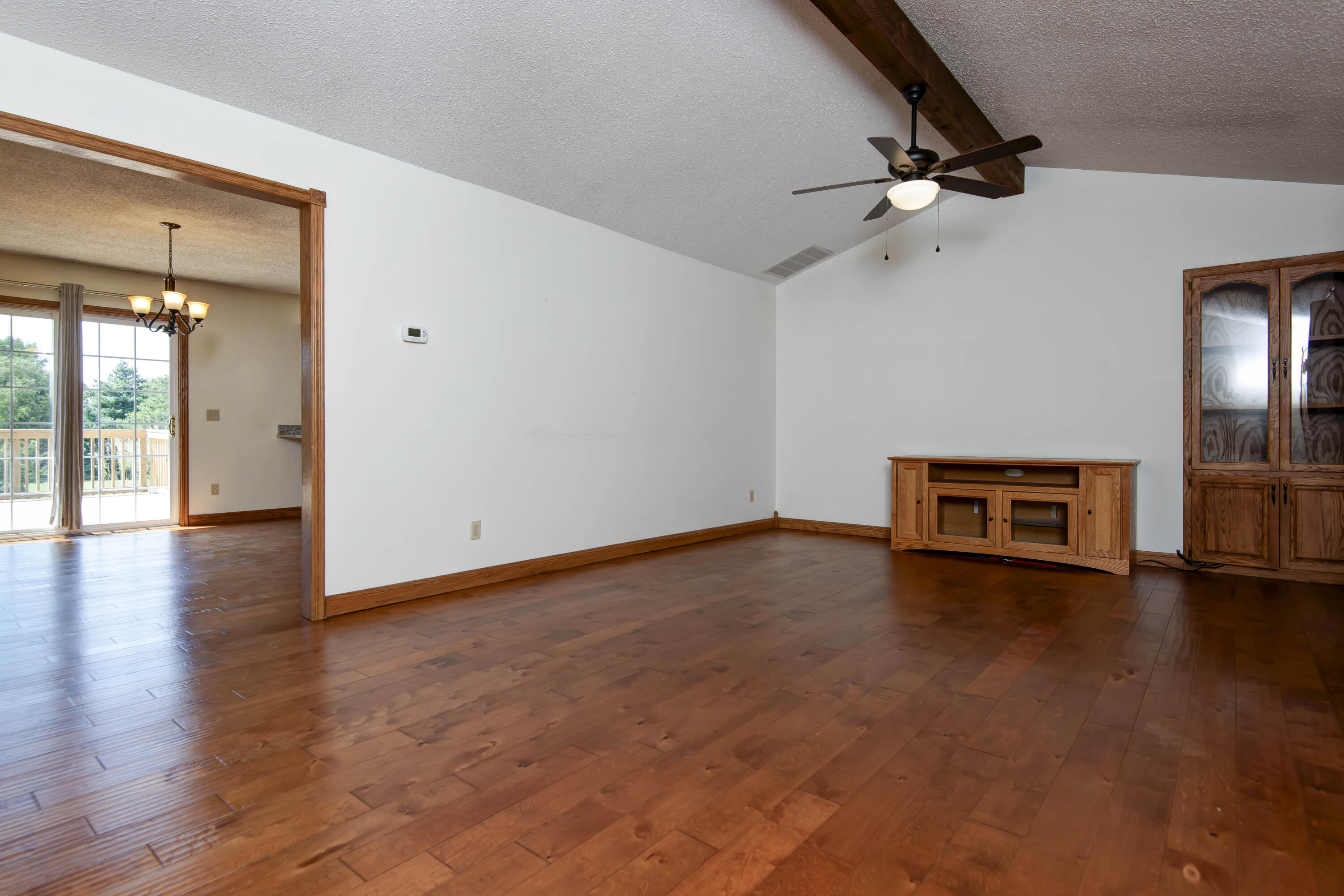 1433 North Emerald Hills Drive Property Photo 9