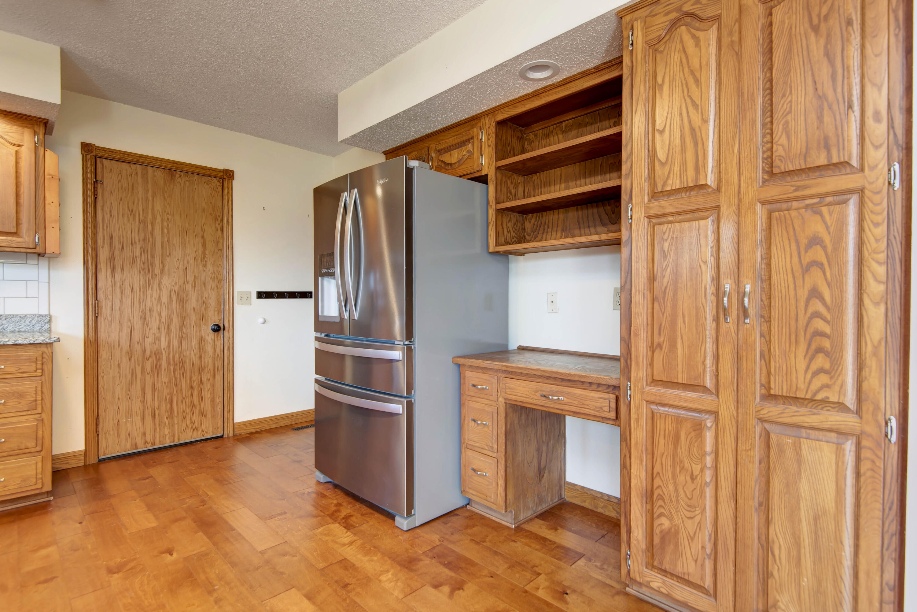 1433 North Emerald Hills Drive Property Photo 13