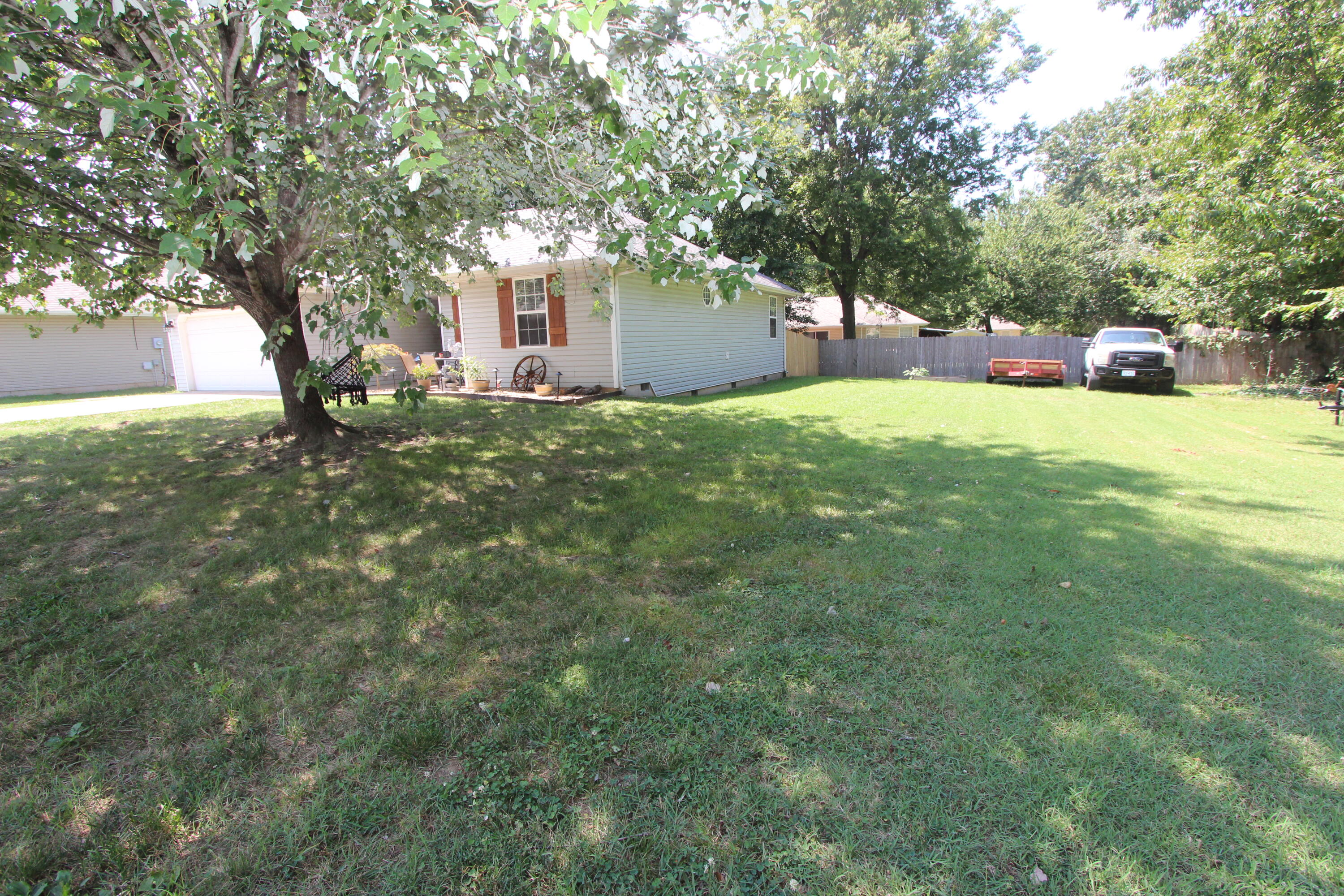 321 Shark Circle Property Photo 2