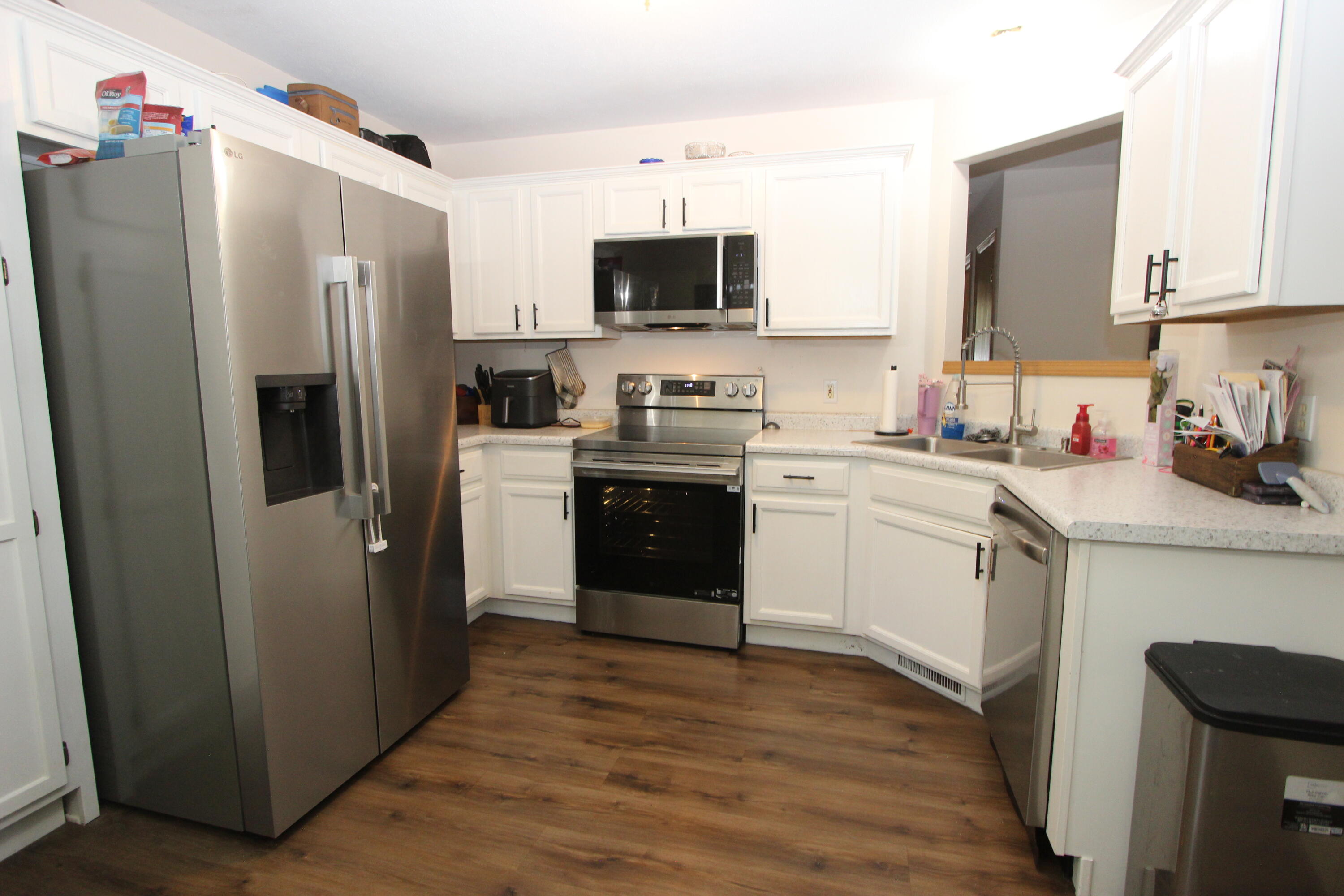 321 Shark Circle Property Photo 5
