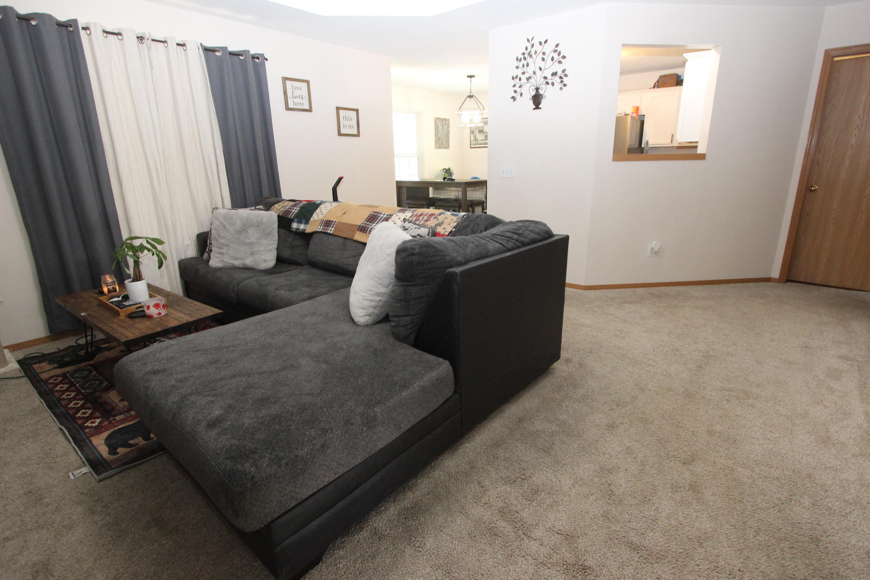 321 Shark Circle Property Photo 7