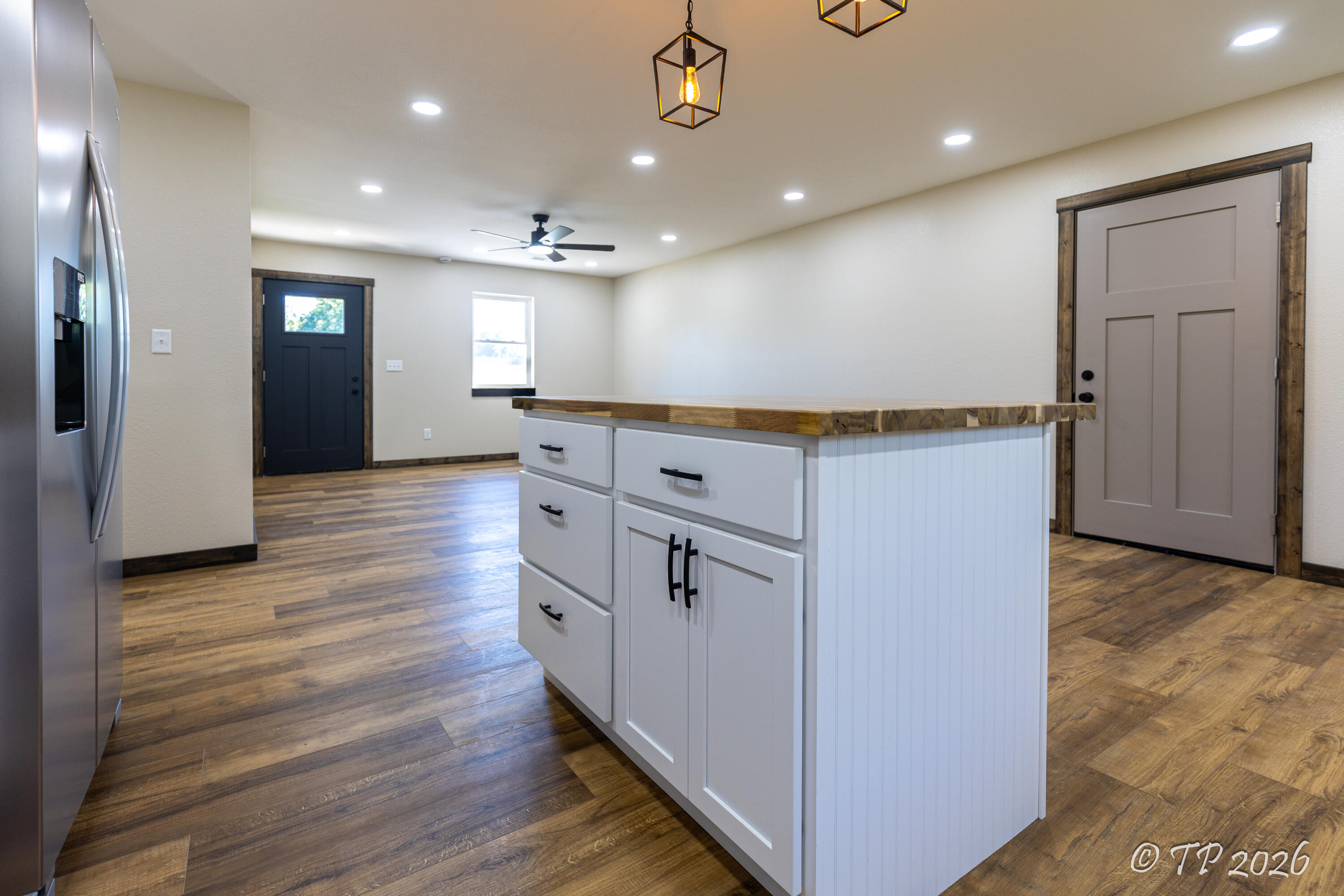 2415 Deatherage Avenue Property Photo 8