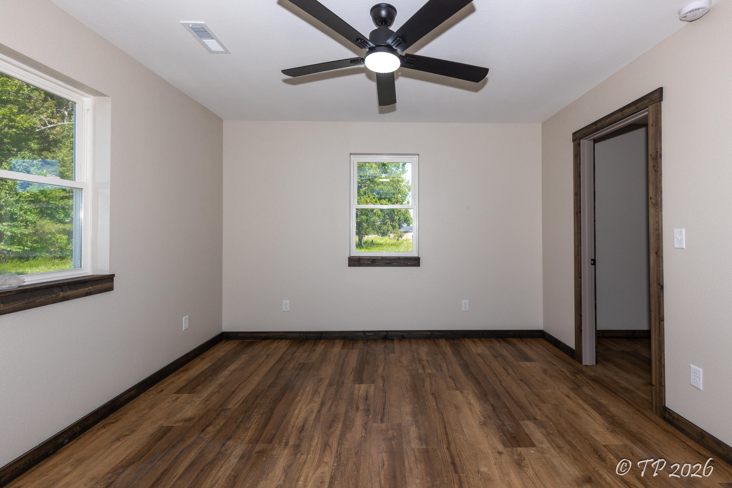 2415 Deatherage Avenue Property Photo 11