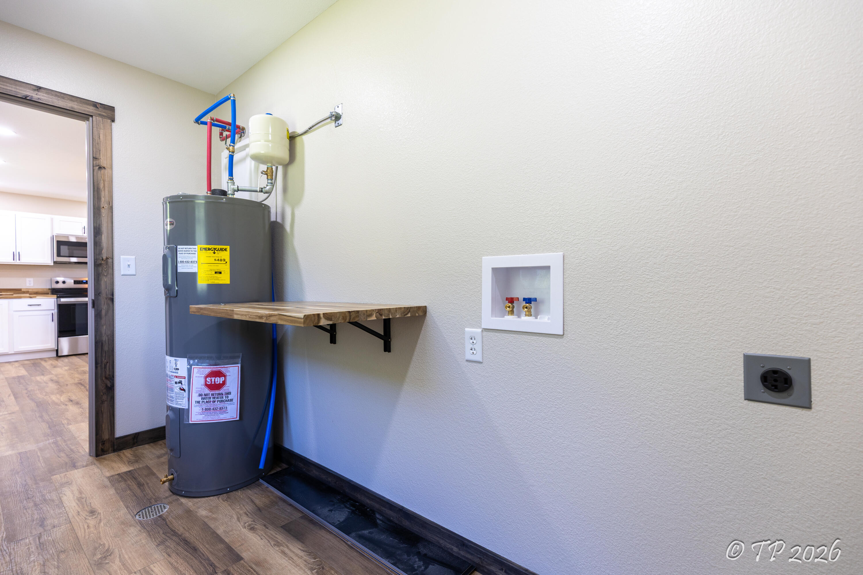 2415 Deatherage Avenue Property Photo 25