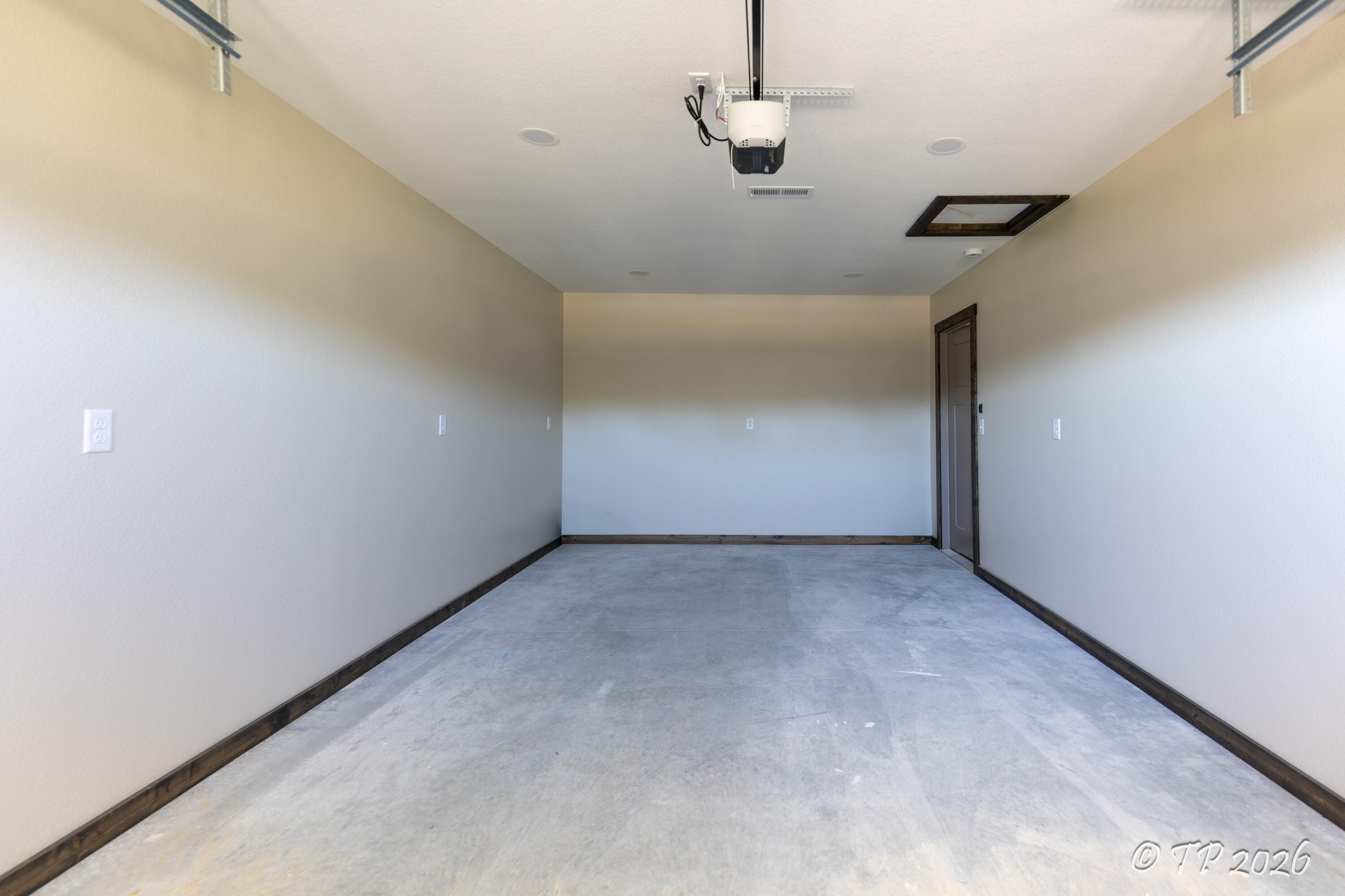 2415 Deatherage Avenue Property Photo 27