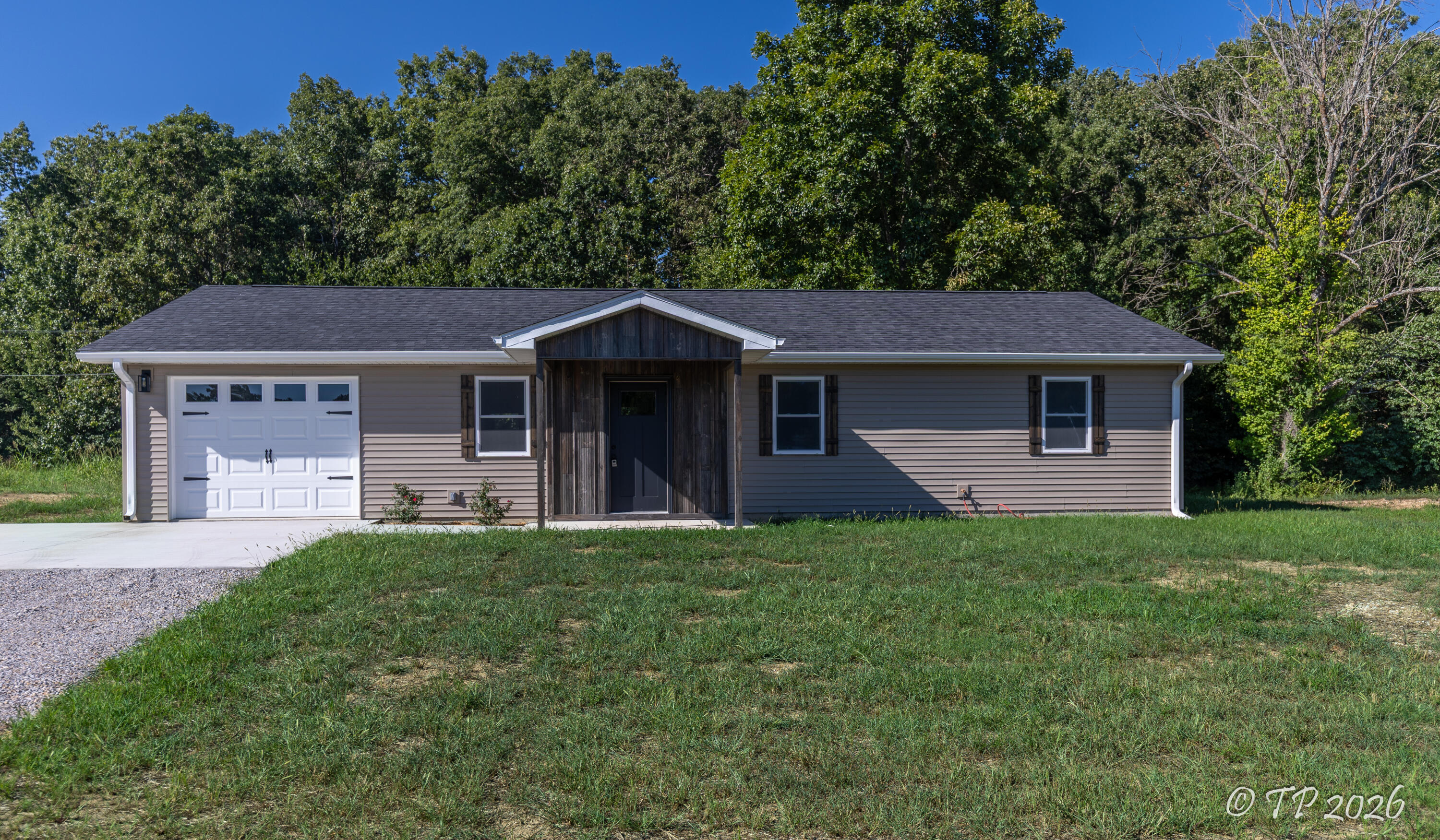 2415 Deatherage Avenue Property Photo 28