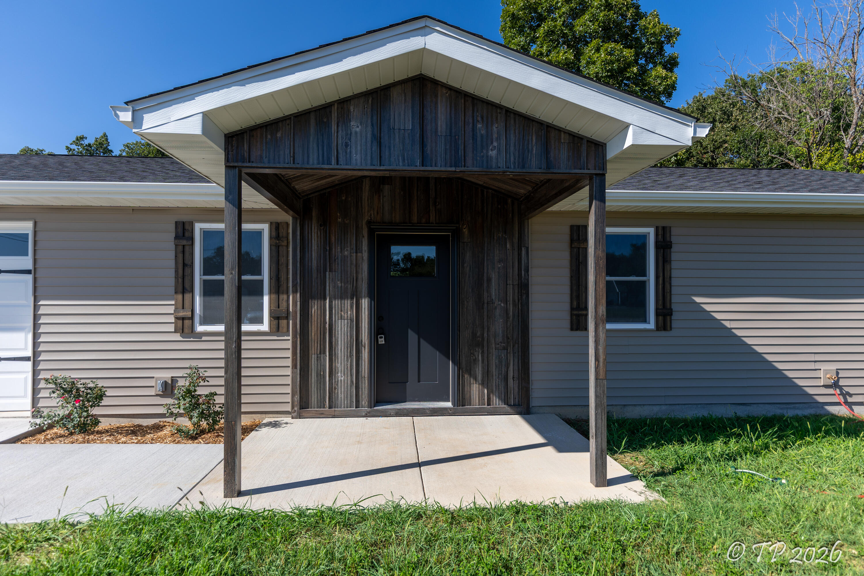 2415 Deatherage Avenue Property Photo 29