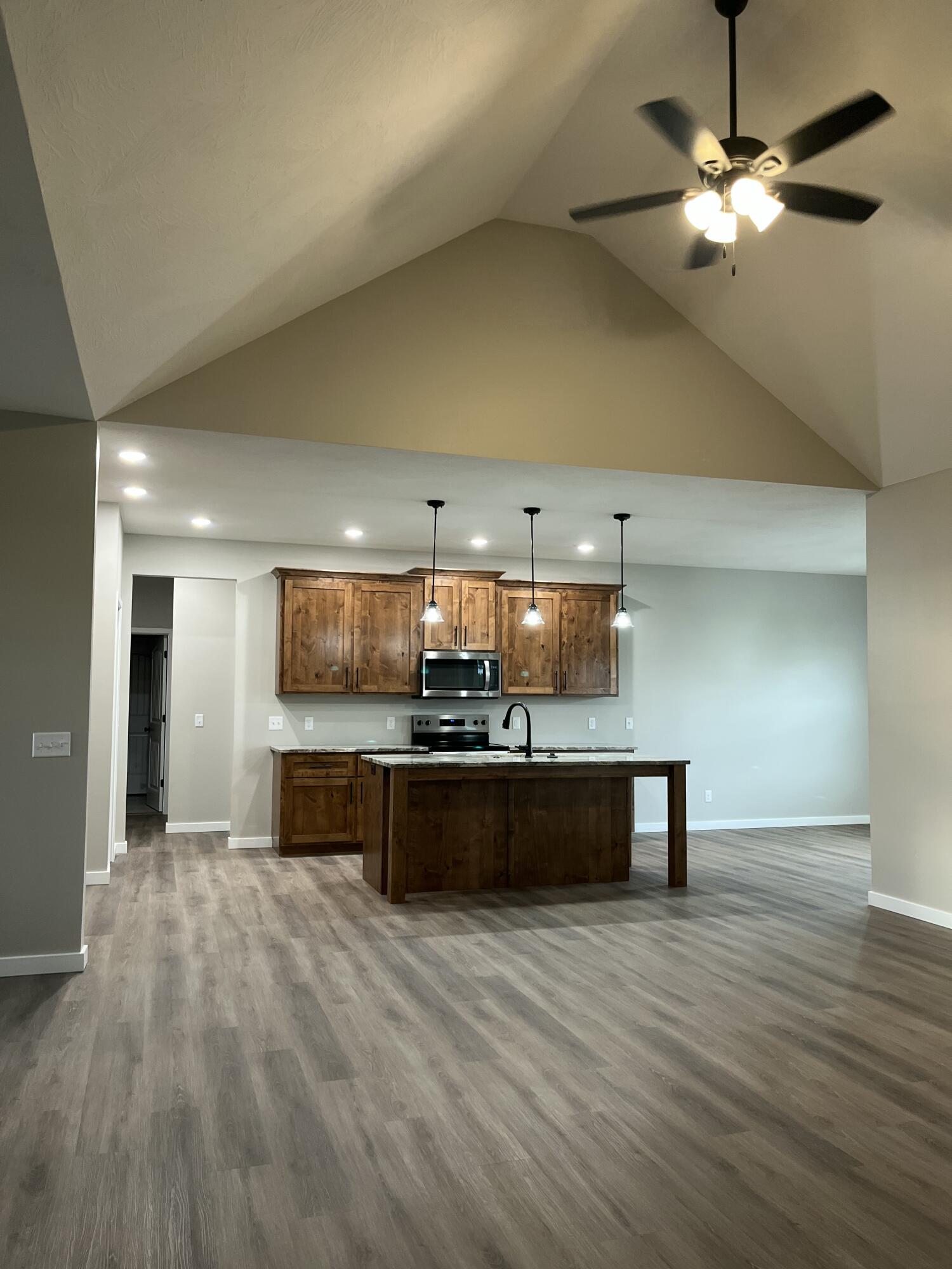 1150 Napper Road Property Photo 3
