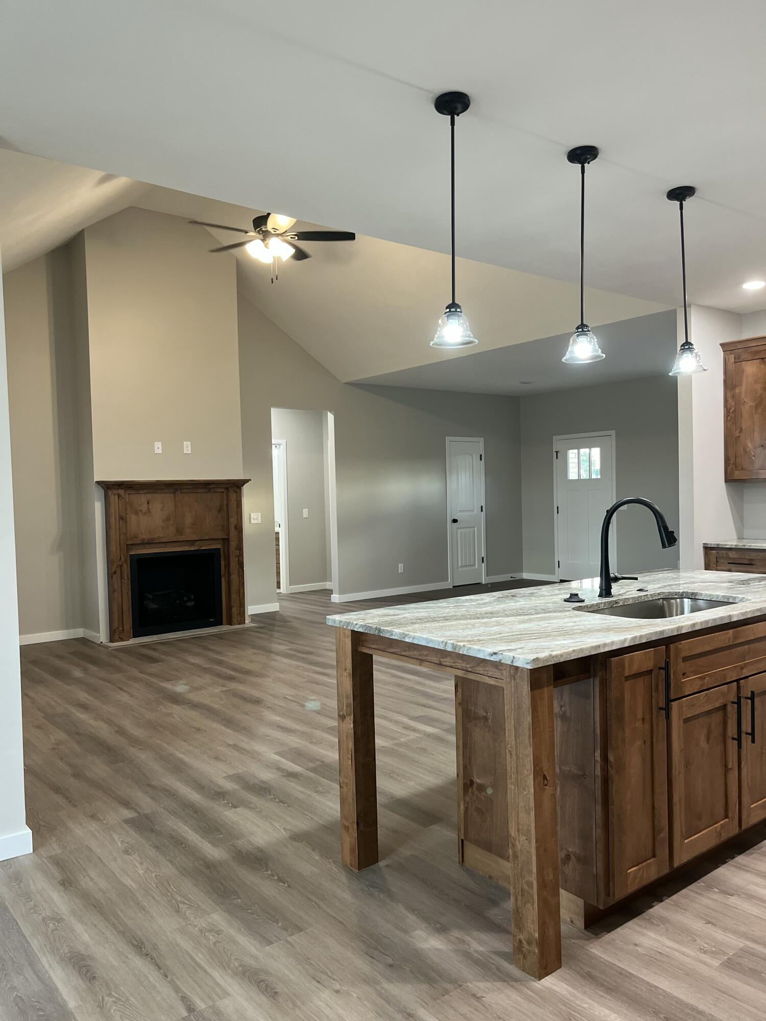 1150 Napper Road Property Photo 4