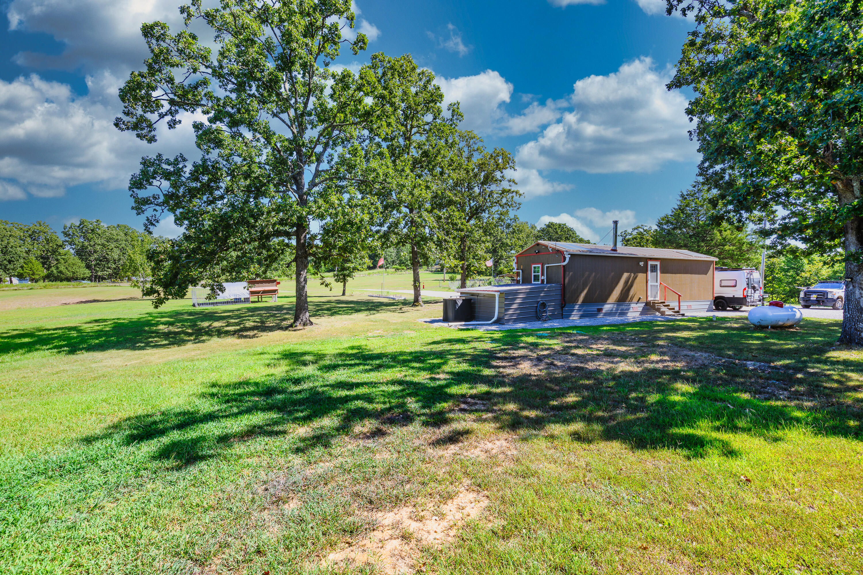 286 County Road 615b Property Photo 41