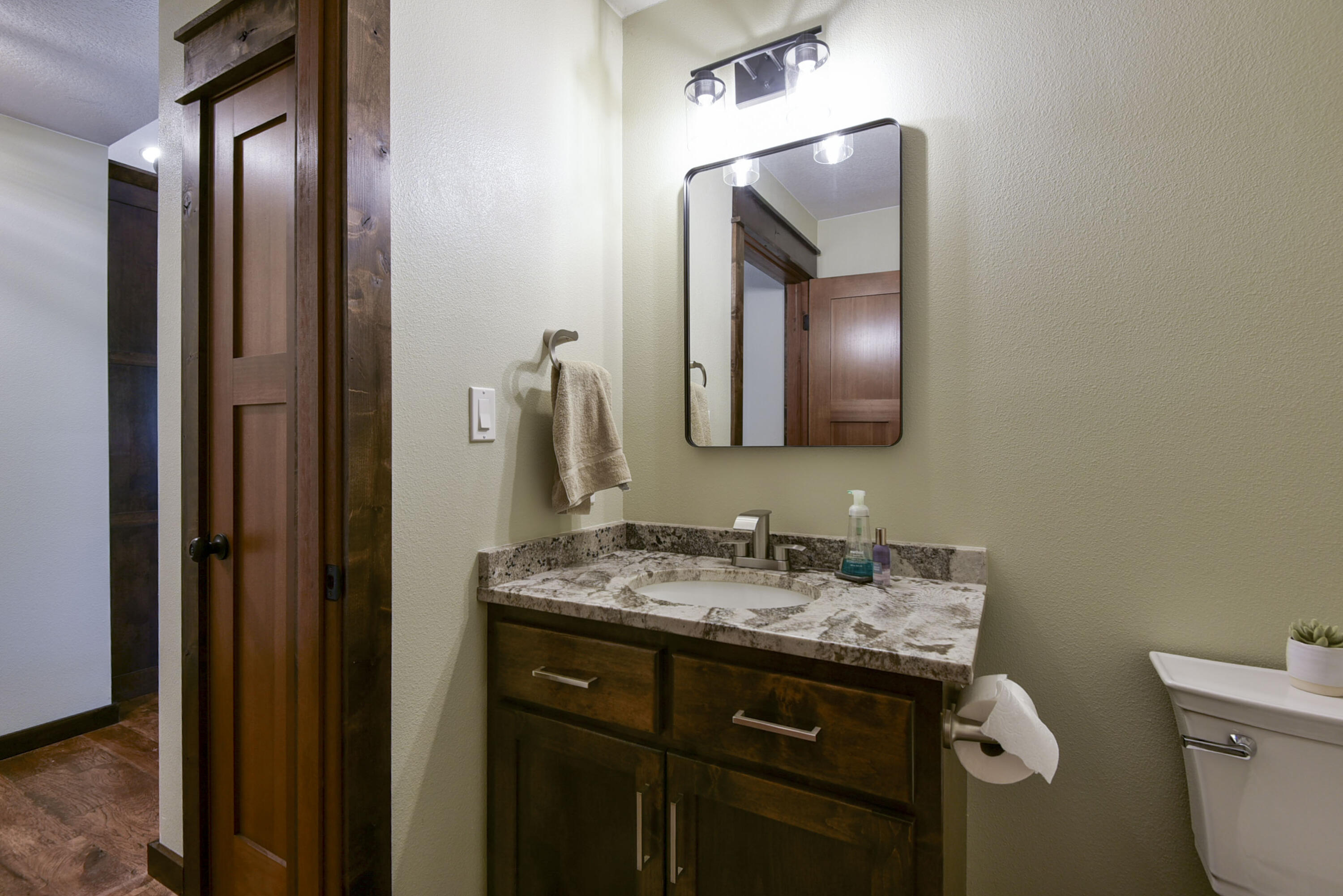 303 Bayshore Street Property Photo 19