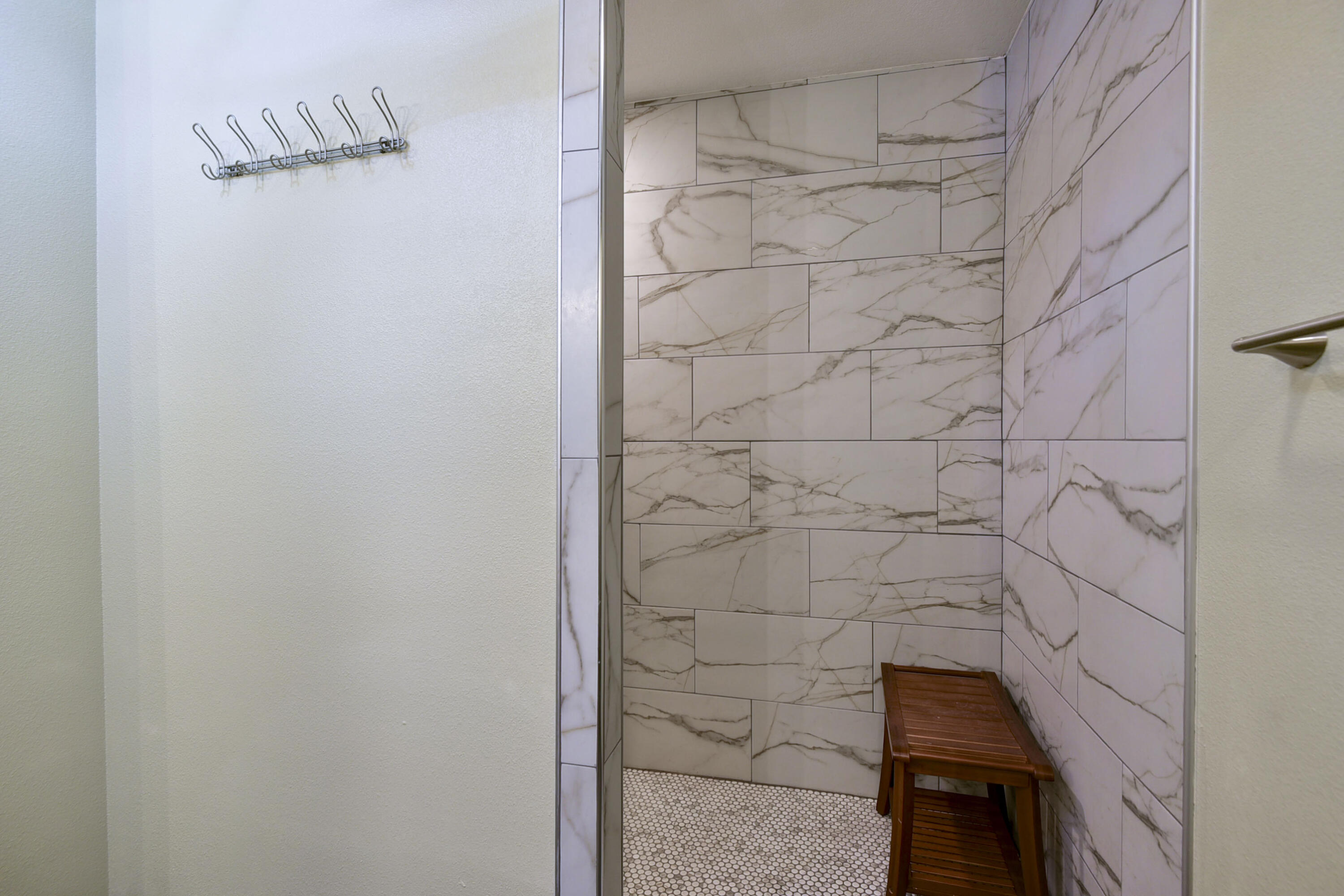 303 Bayshore Street Property Photo 37