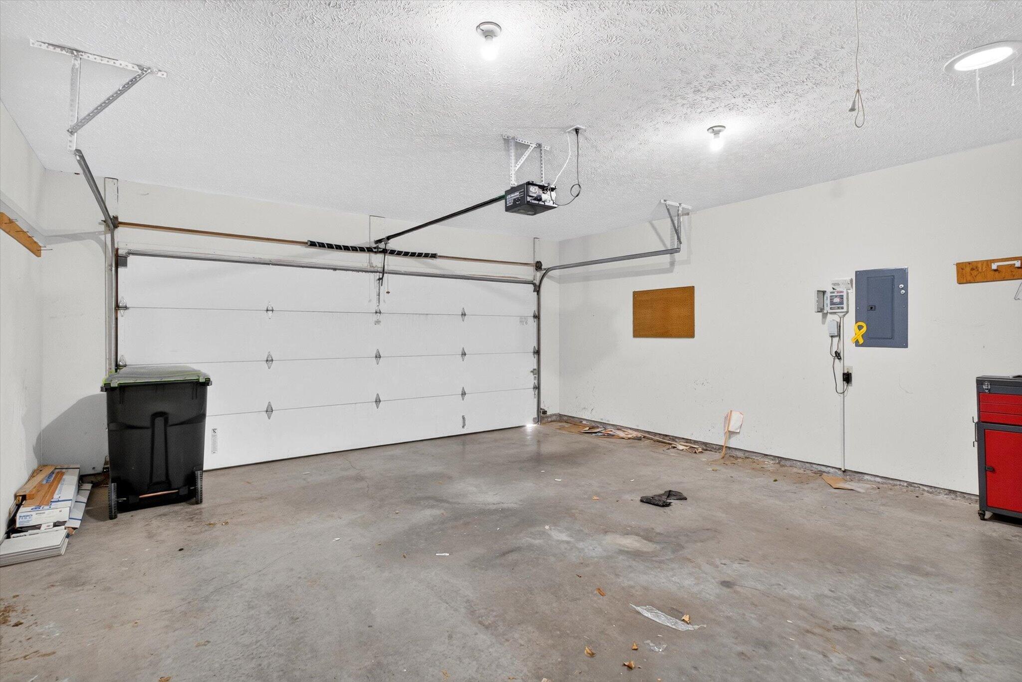 1333 West Edgewood Street Property Photo 26