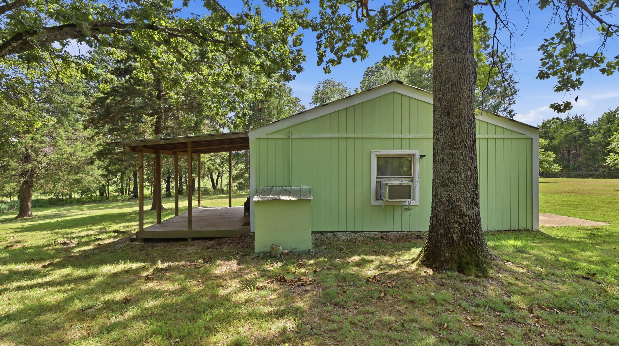 5150 County Road 2910 Property Photo 23