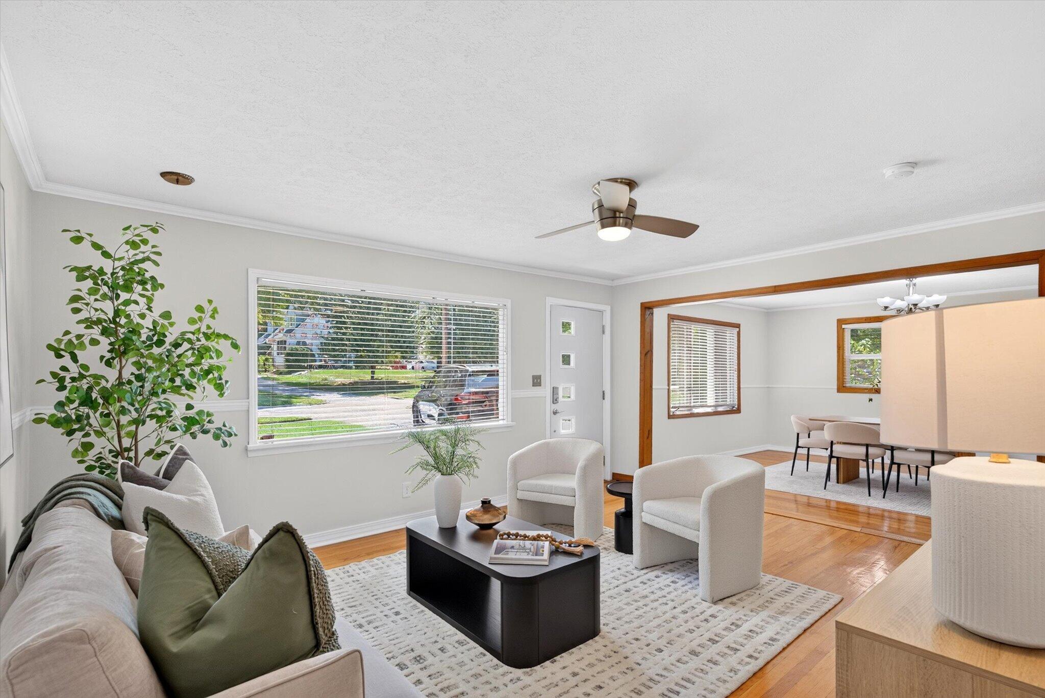 1345 East Walnut Street Property Photo 6