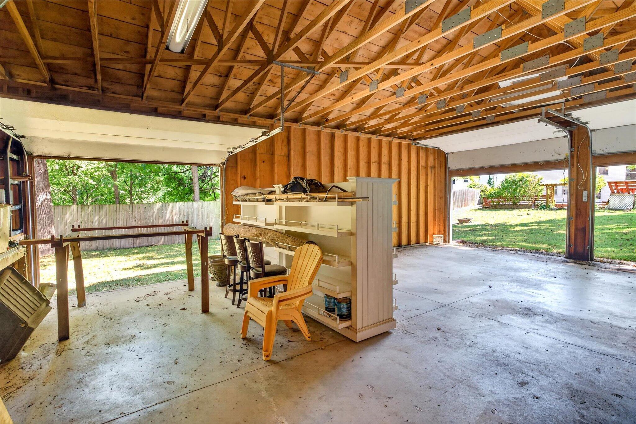 1345 East Walnut Street Property Photo 33