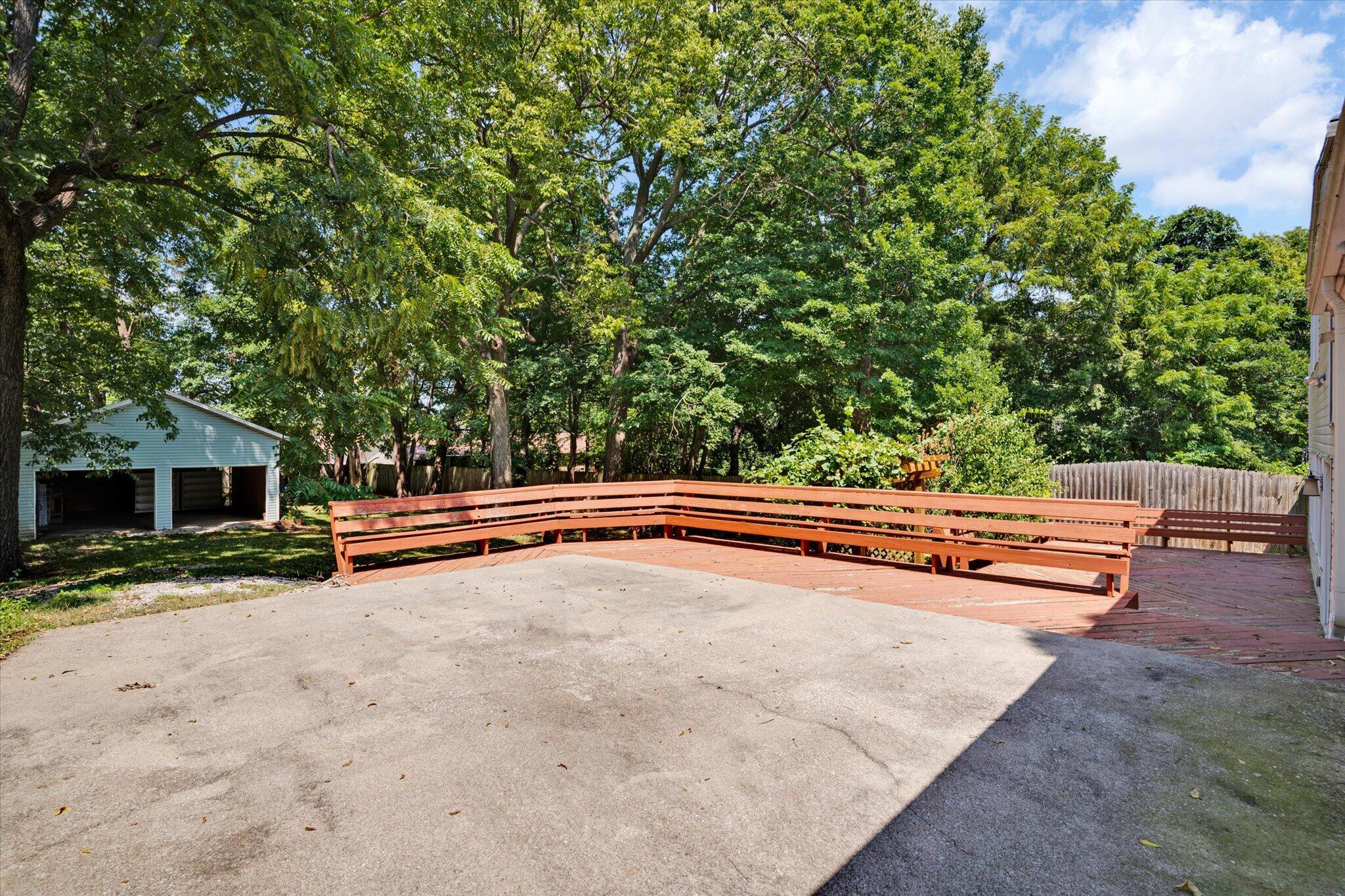 1345 East Walnut Street Property Photo 35