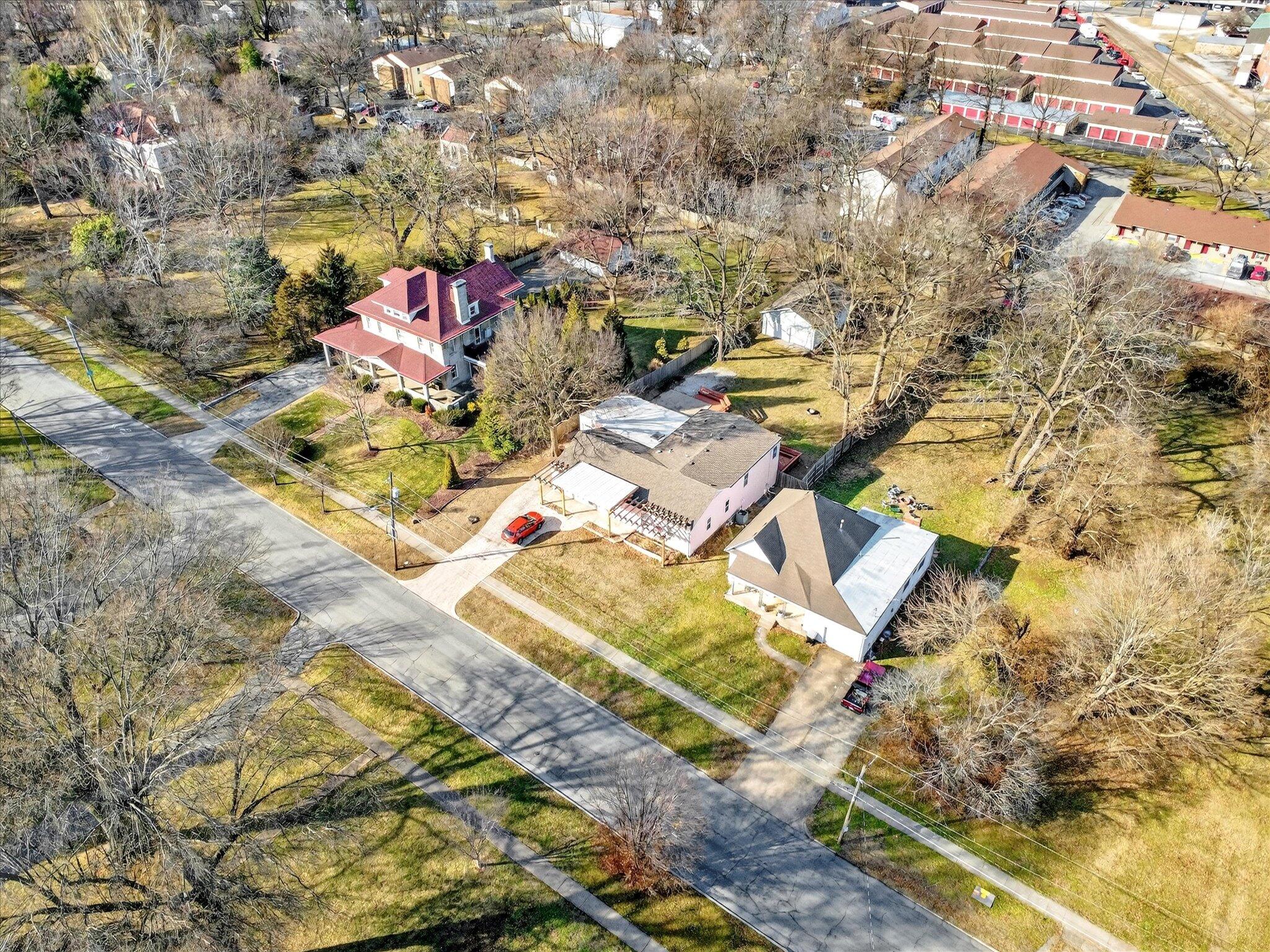 1345 East Walnut Street Property Photo 42