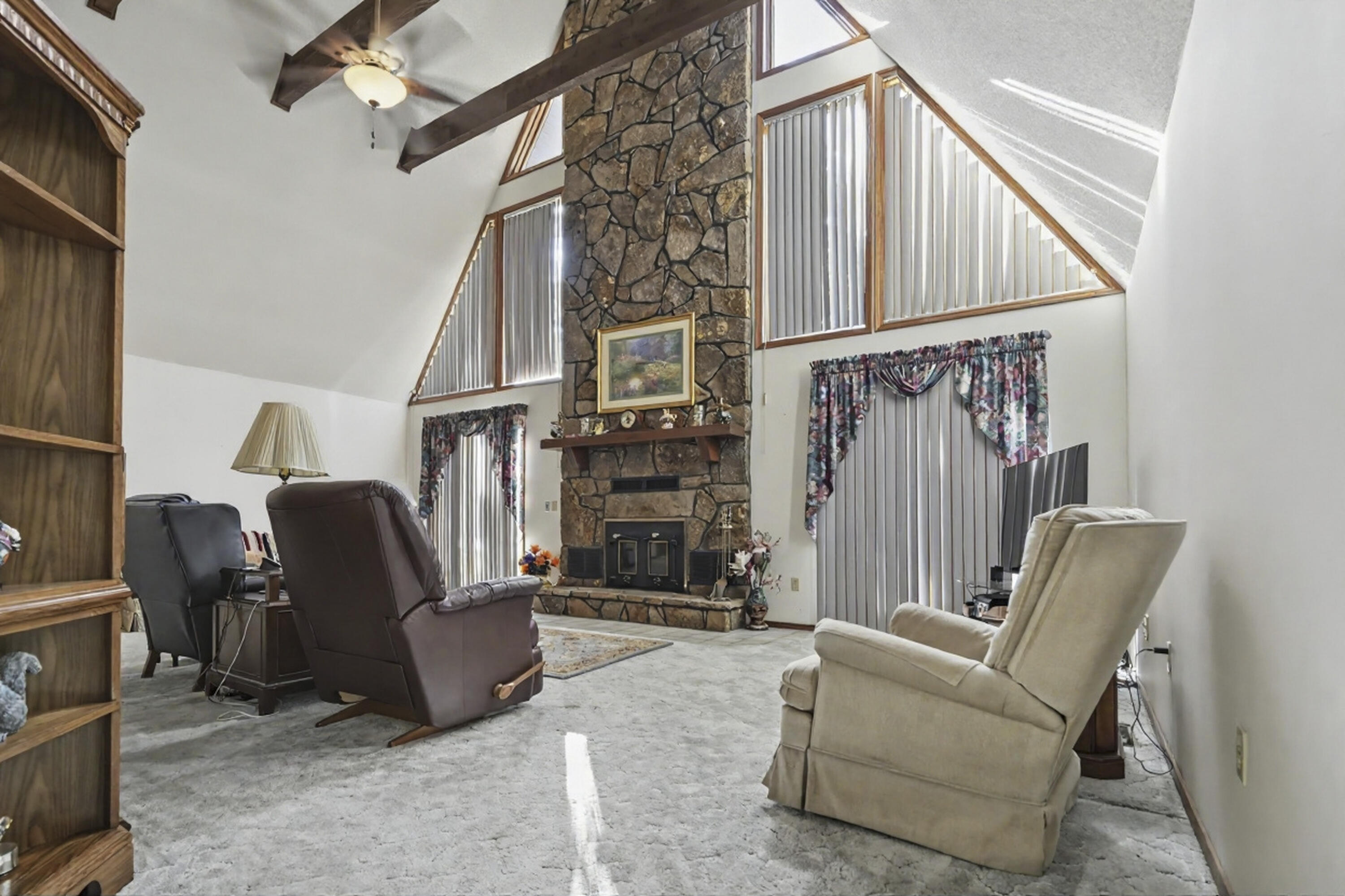 7 Scottsdale Circle Property Photo 15