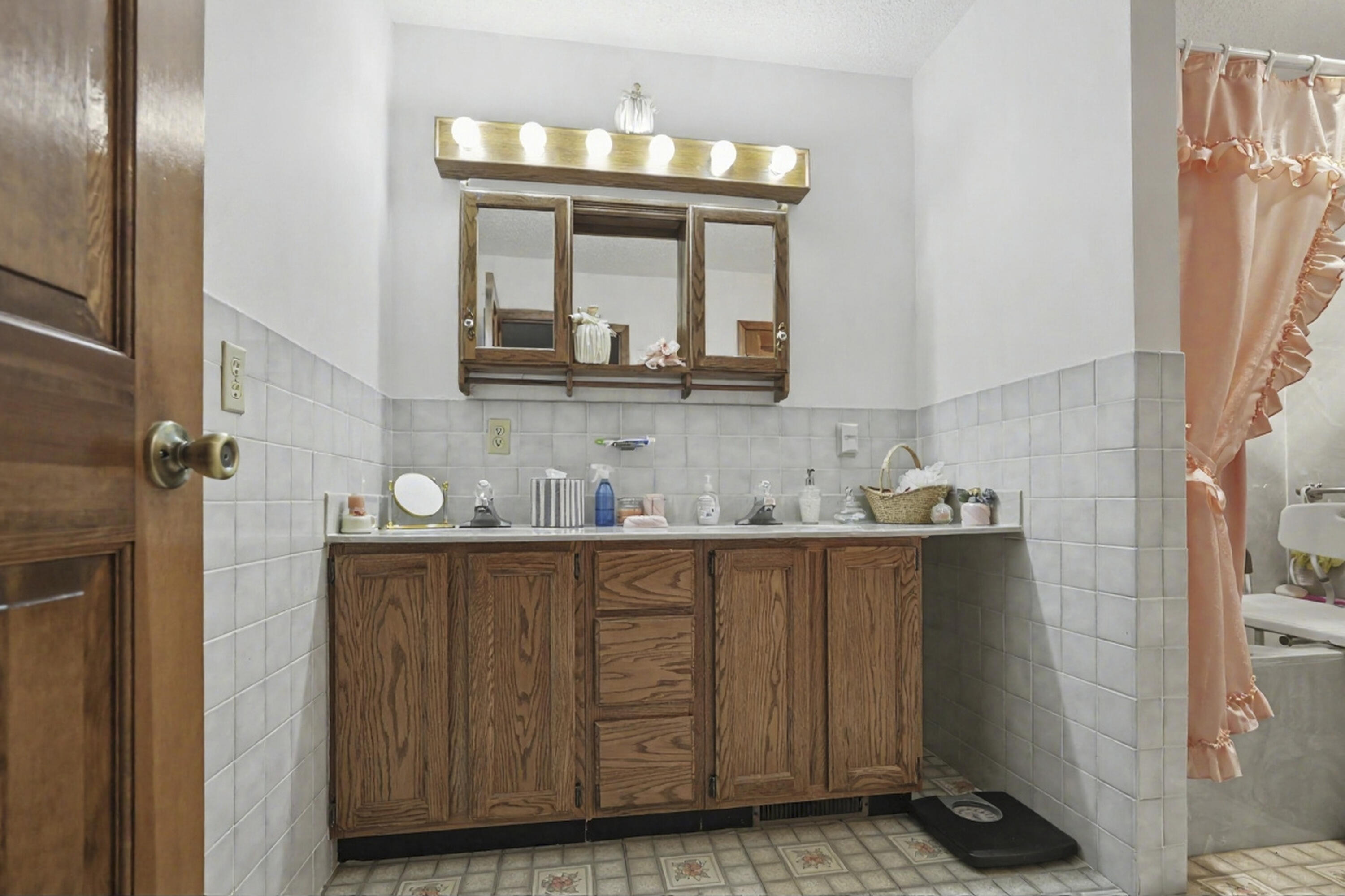 7 Scottsdale Circle Property Photo 24