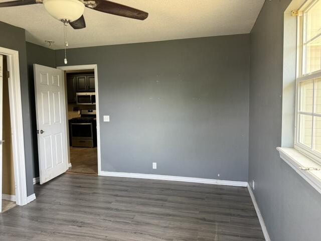 2808 South Grand Avenue Property Photo 15