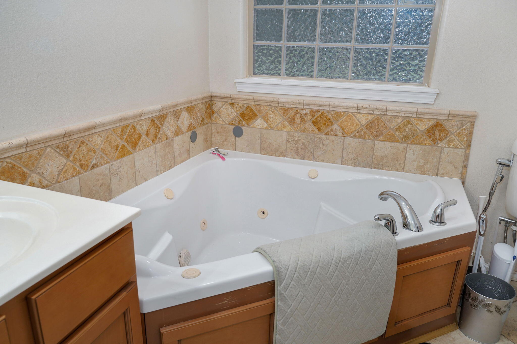 725 South Christopher Avenue Property Photo 21