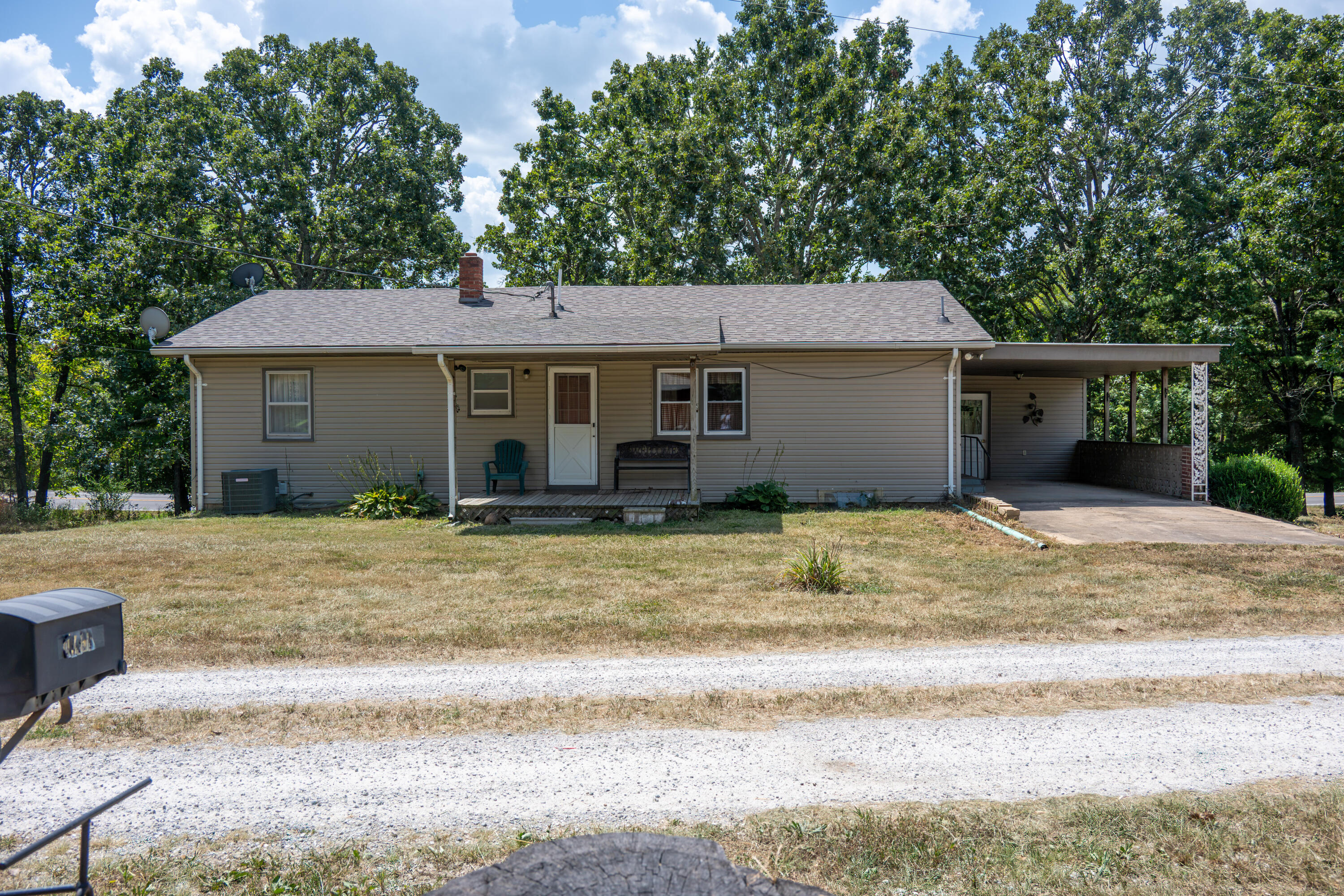 14650 Evergreen Road Property Photo 3