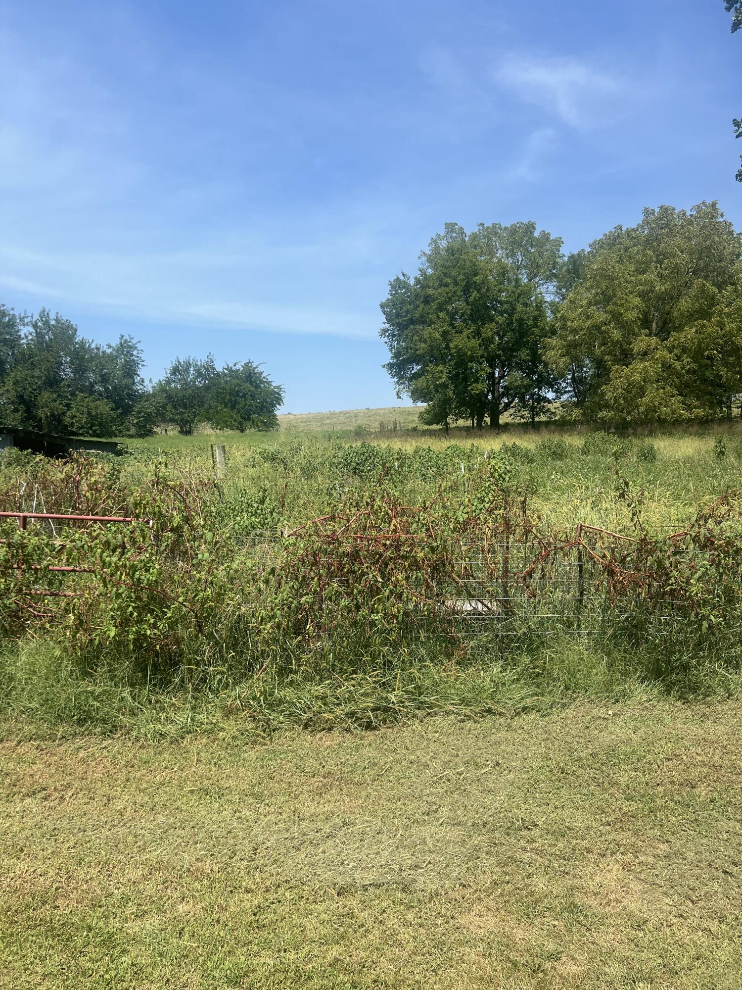 1759 East 555th Road Property Photo 10