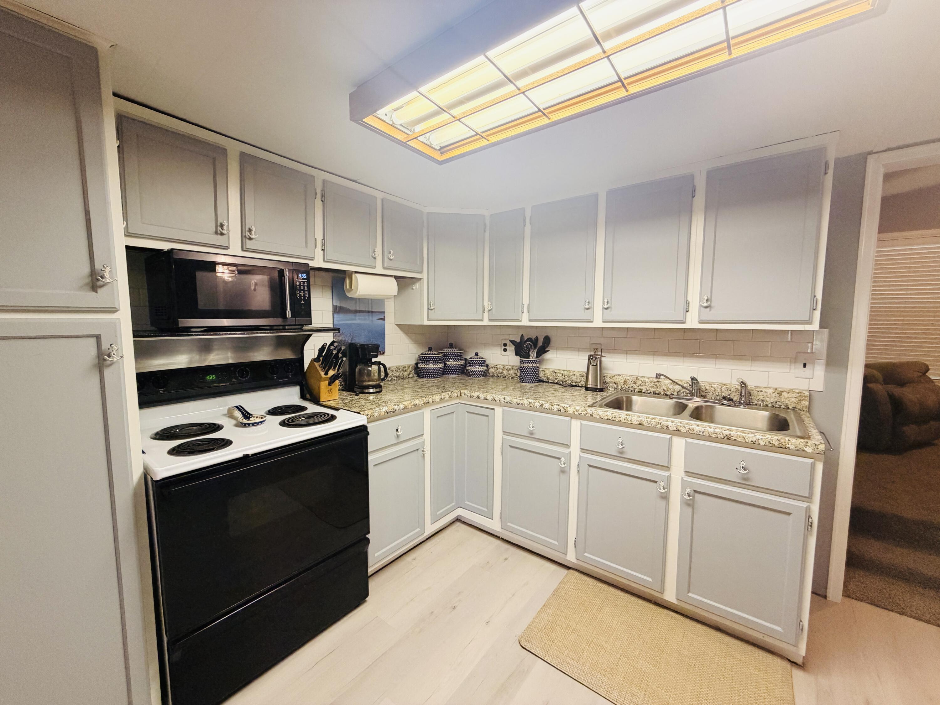 15025 East 1804 Road Property Photo 6