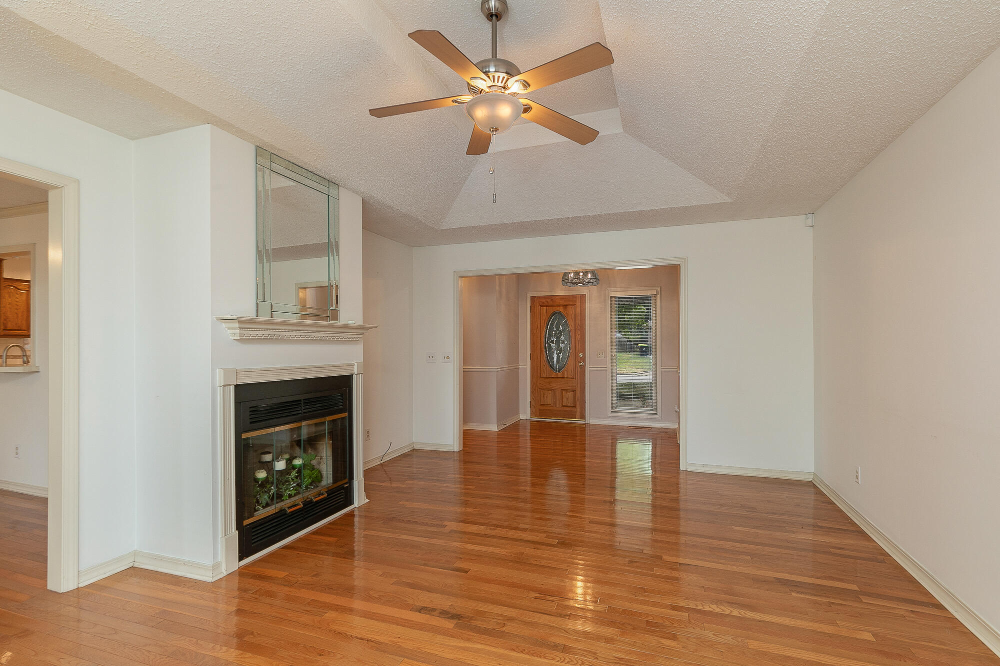 4035 South Parkcrest Avenue Property Photo 8