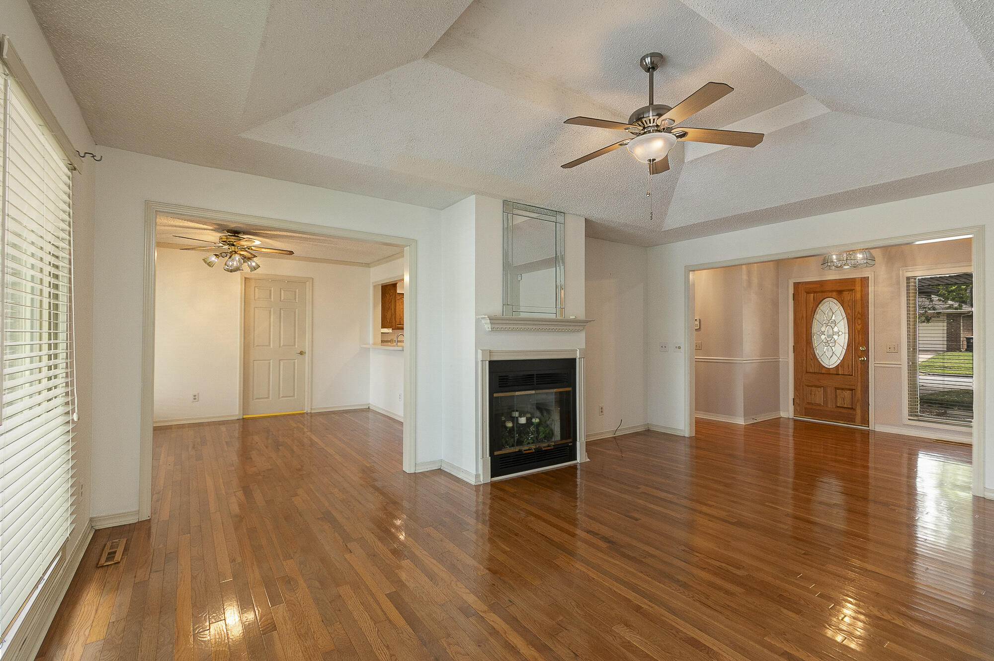 4035 South Parkcrest Avenue Property Photo 9
