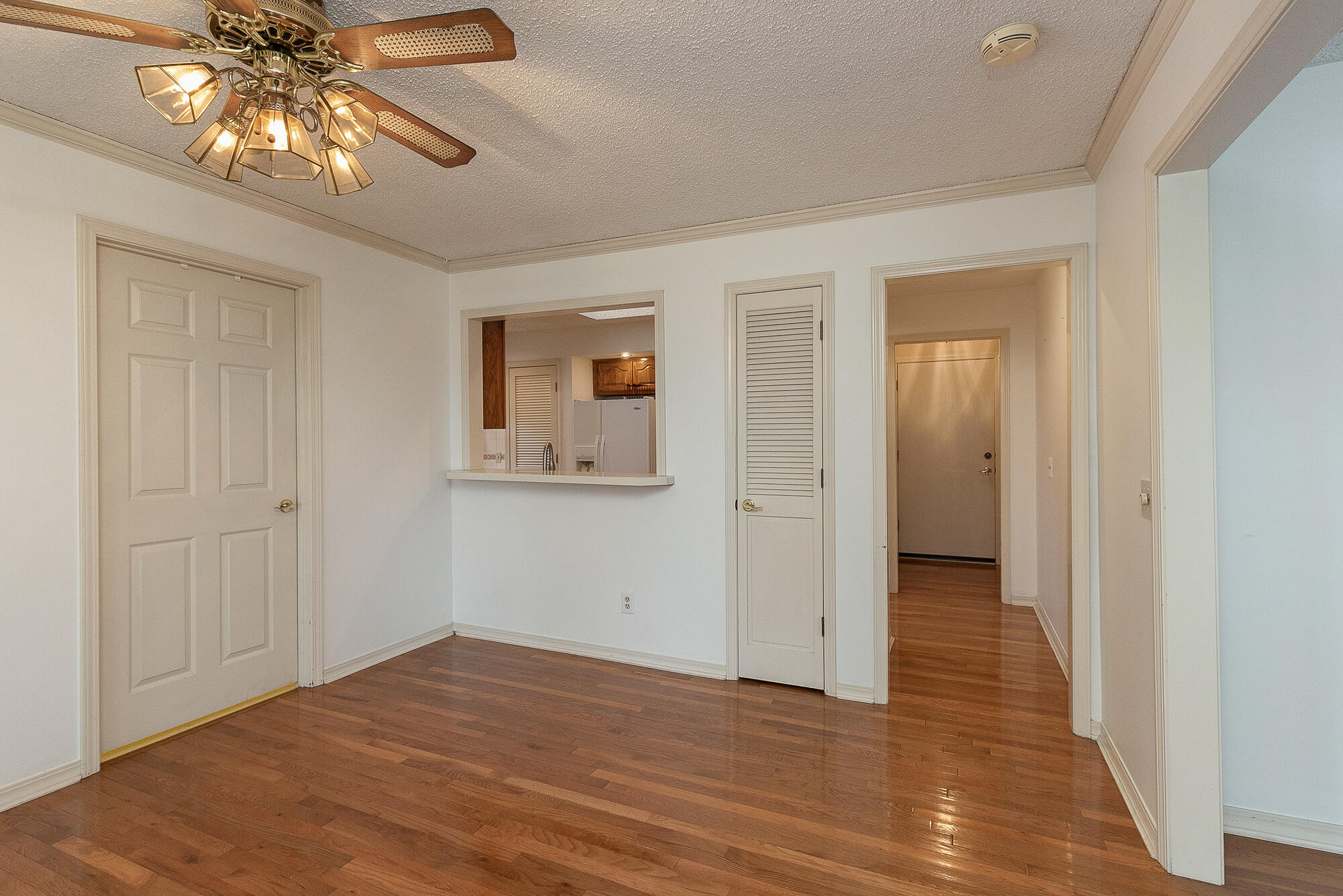 4035 South Parkcrest Avenue Property Photo 11