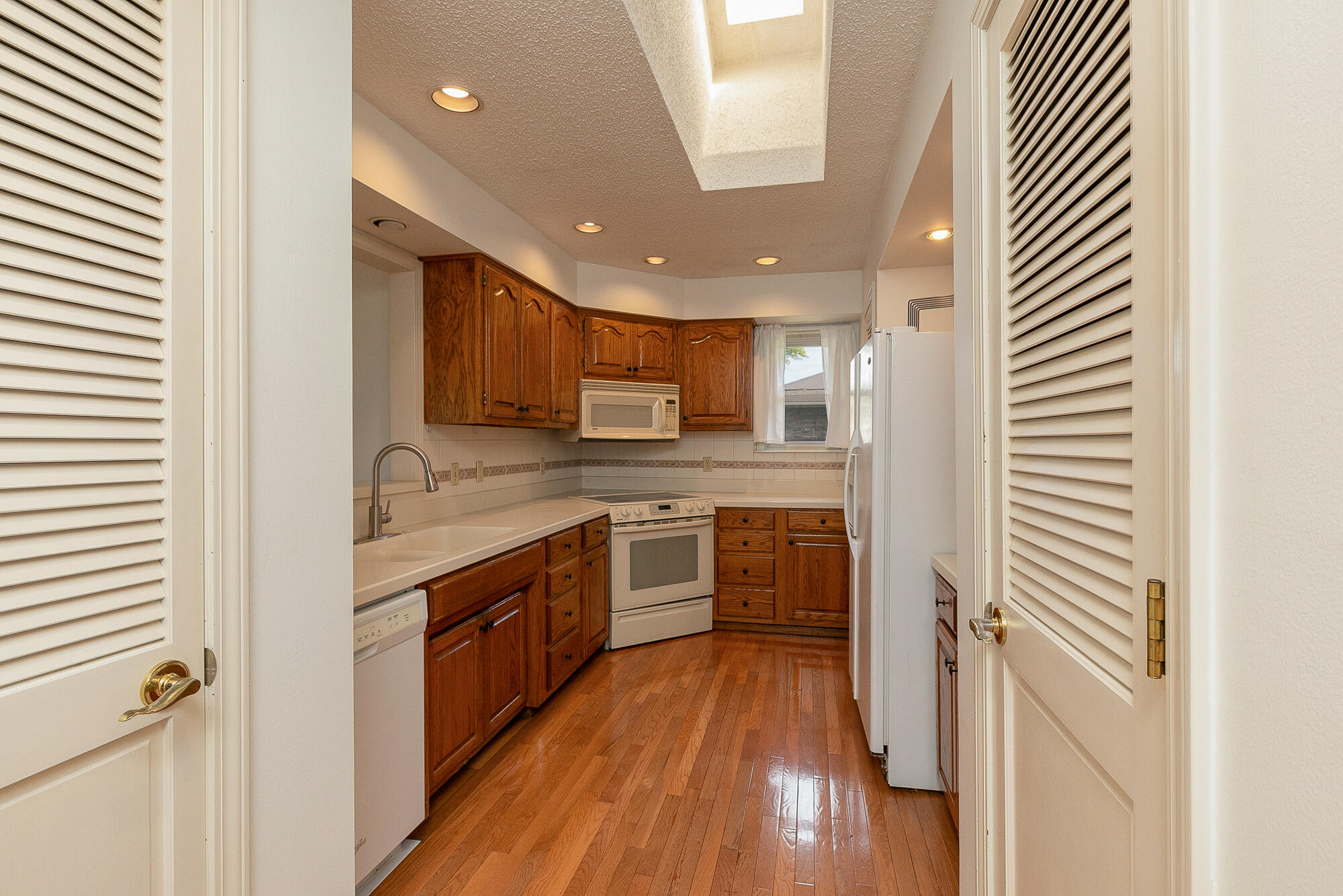 4035 South Parkcrest Avenue Property Photo 13