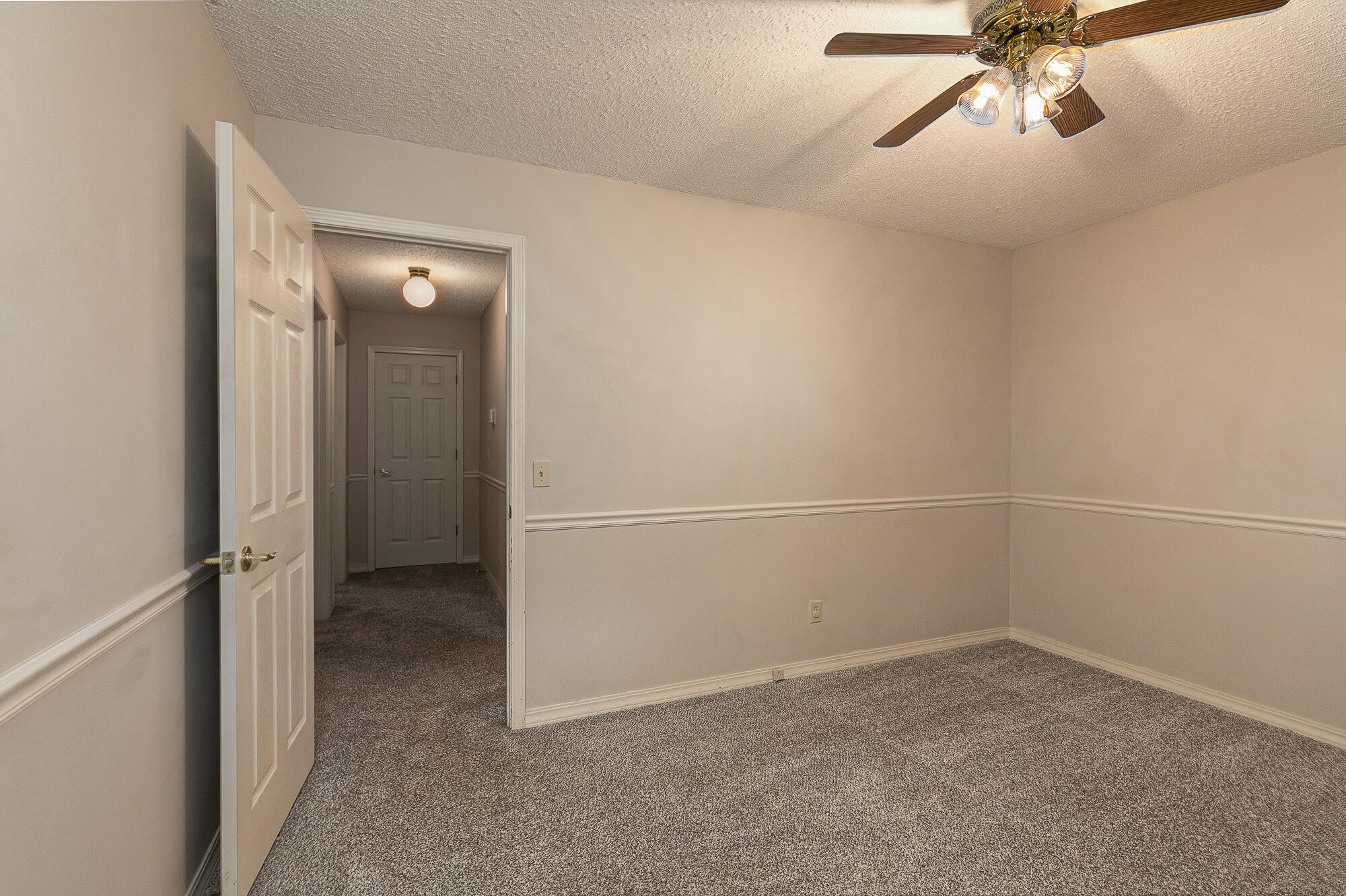 4035 South Parkcrest Avenue Property Photo 24