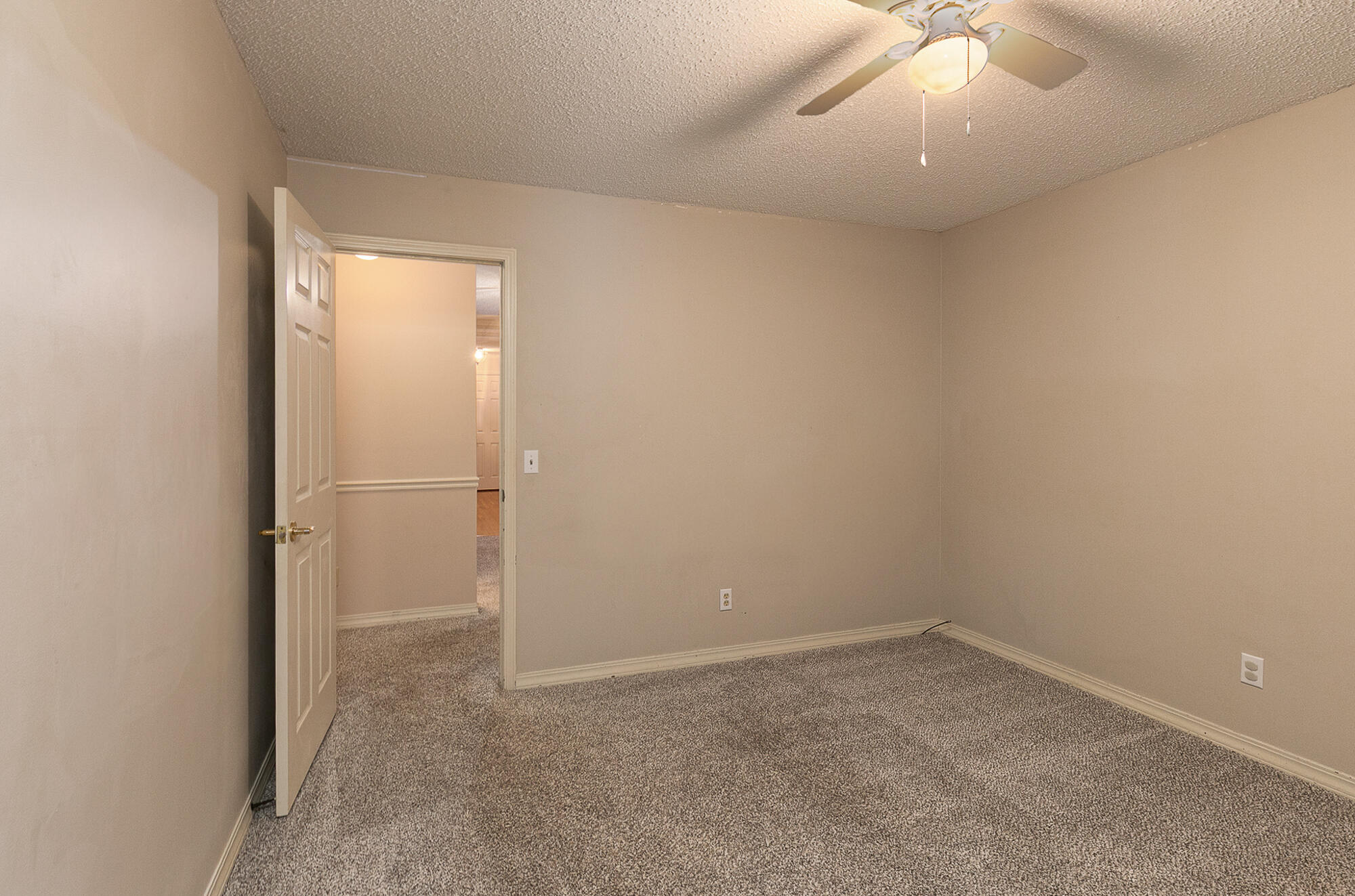 4035 South Parkcrest Avenue Property Photo 26