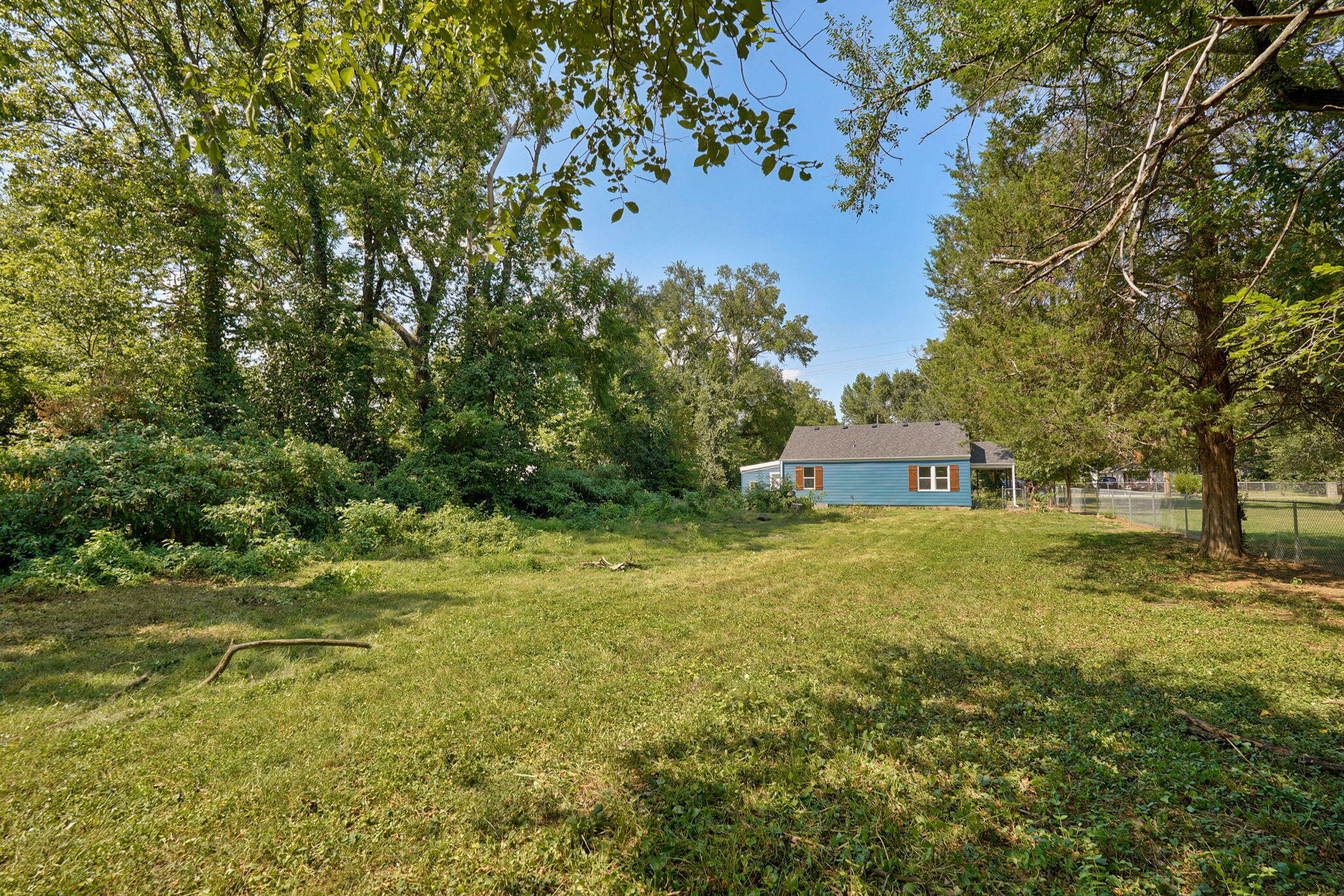 2620 West Chestnut Street Property Photo 20