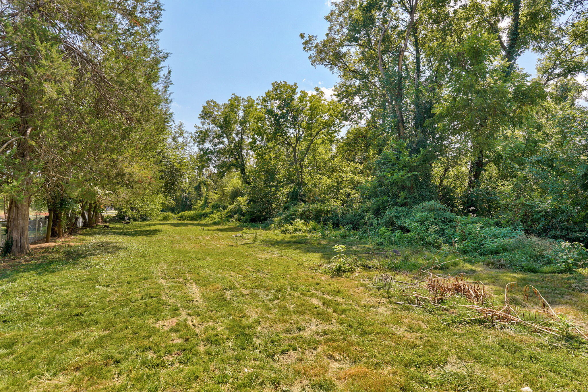 2620 West Chestnut Street Property Photo 21