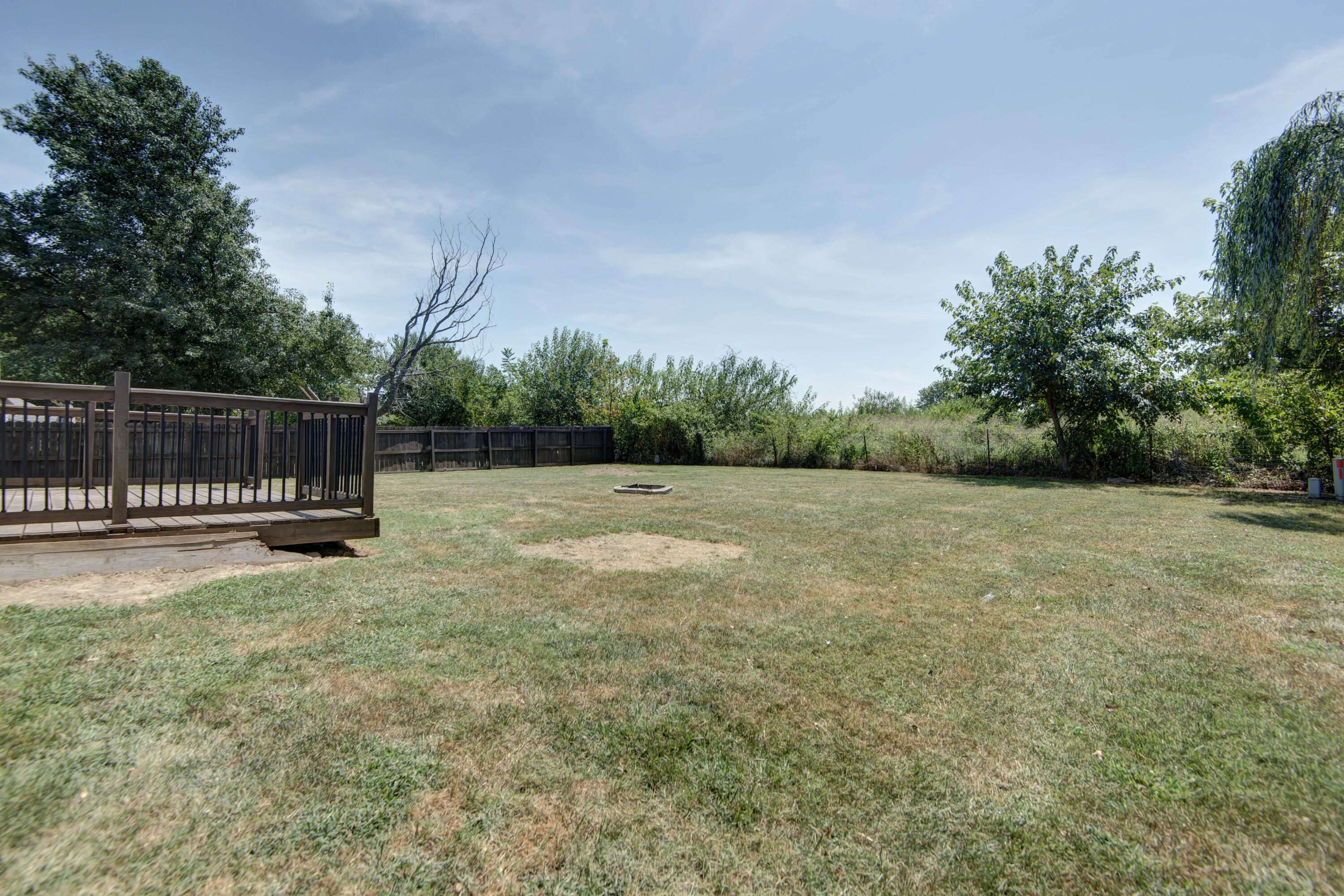 212 East Robin Road Property Photo 25