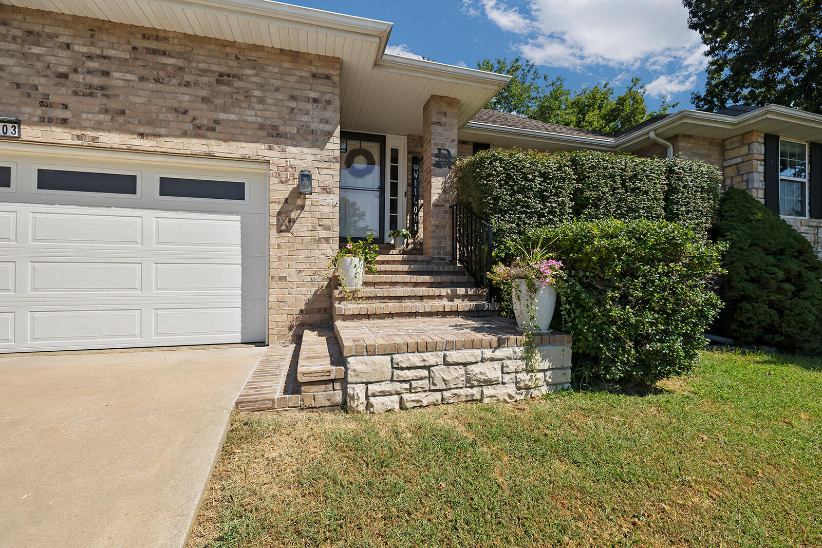 2103 West Sexton Drive Property Photo 44
