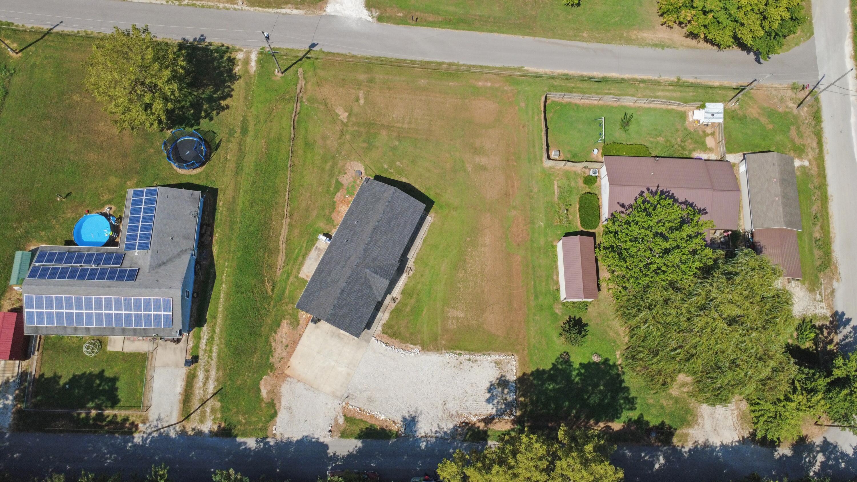 303 South Brown Street Property Photo 10
