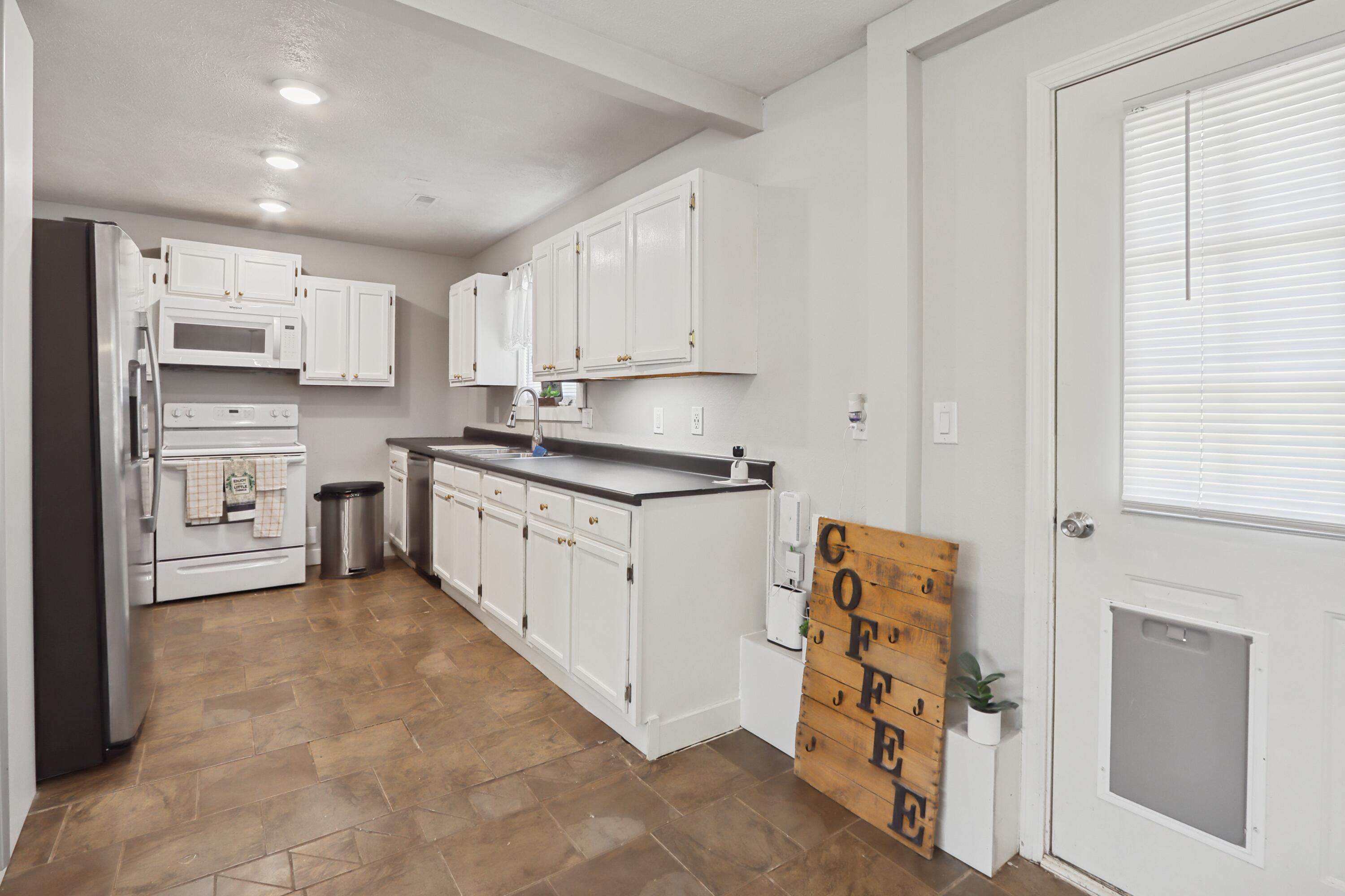 303 South Brown Street Property Photo 16