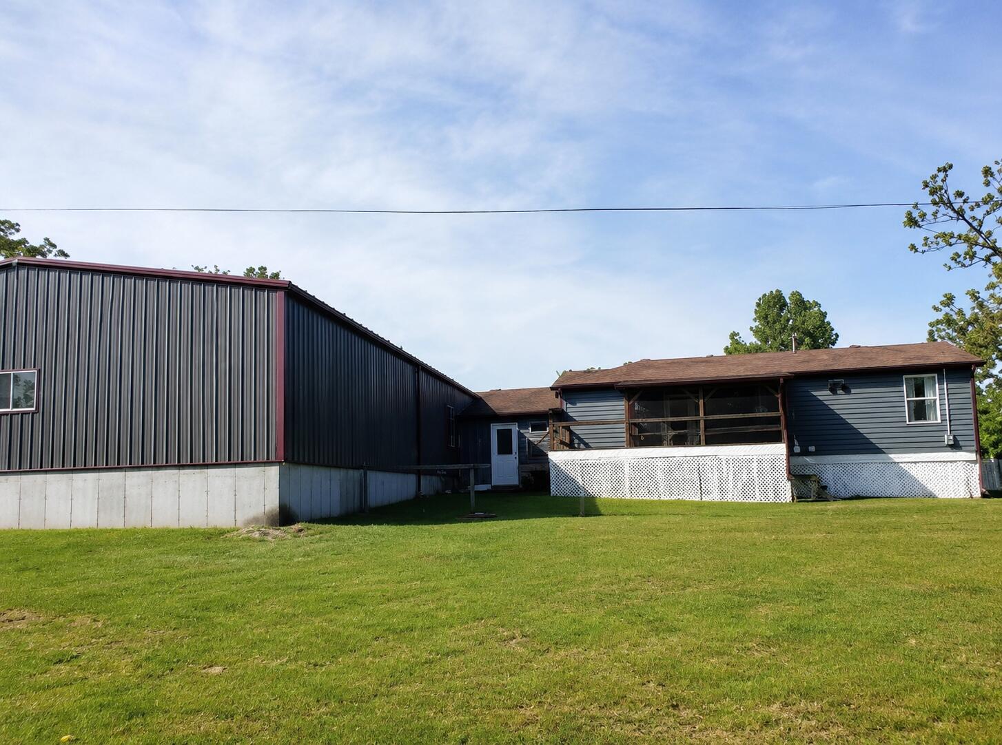 23073 Salley Drive Property Photo 2