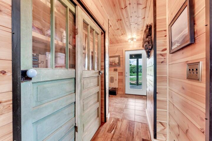 1820 Frank Rea Road Property Photo 23