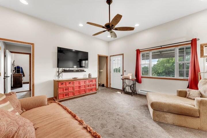 1820 Frank Rea Road Property Photo 36