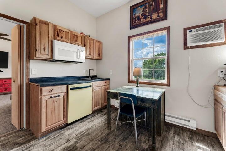 1820 Frank Rea Road Property Photo 41